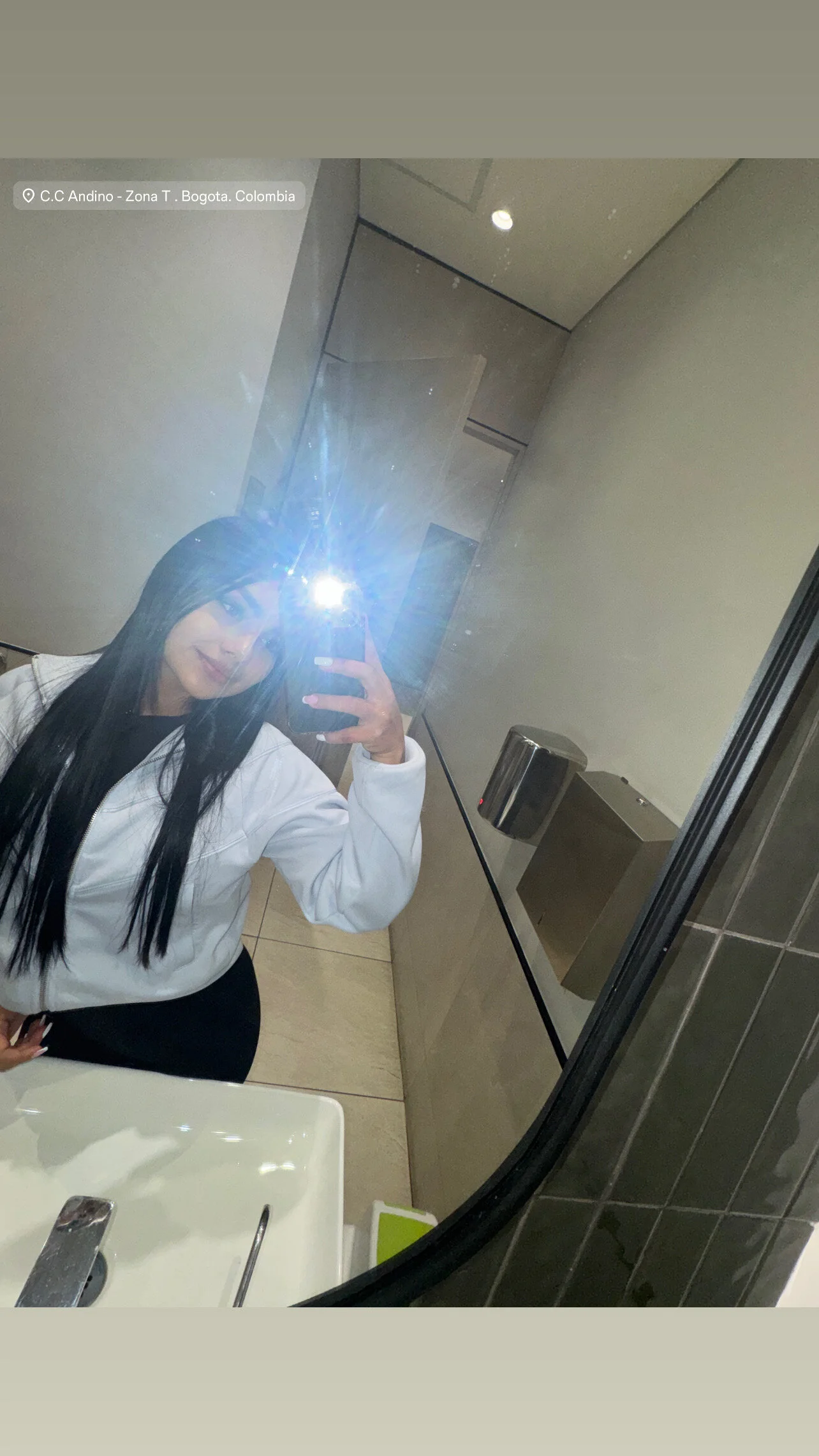 XXX Porn Photo of Nude alix_pretty18 8