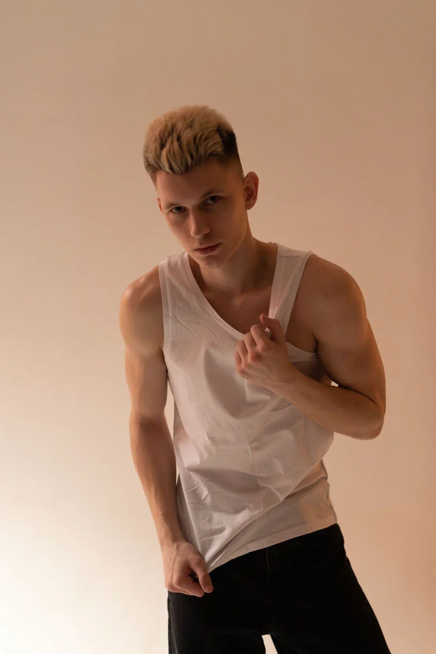 XXX Porn Photo of Nude Kevin_Hornyyy 2