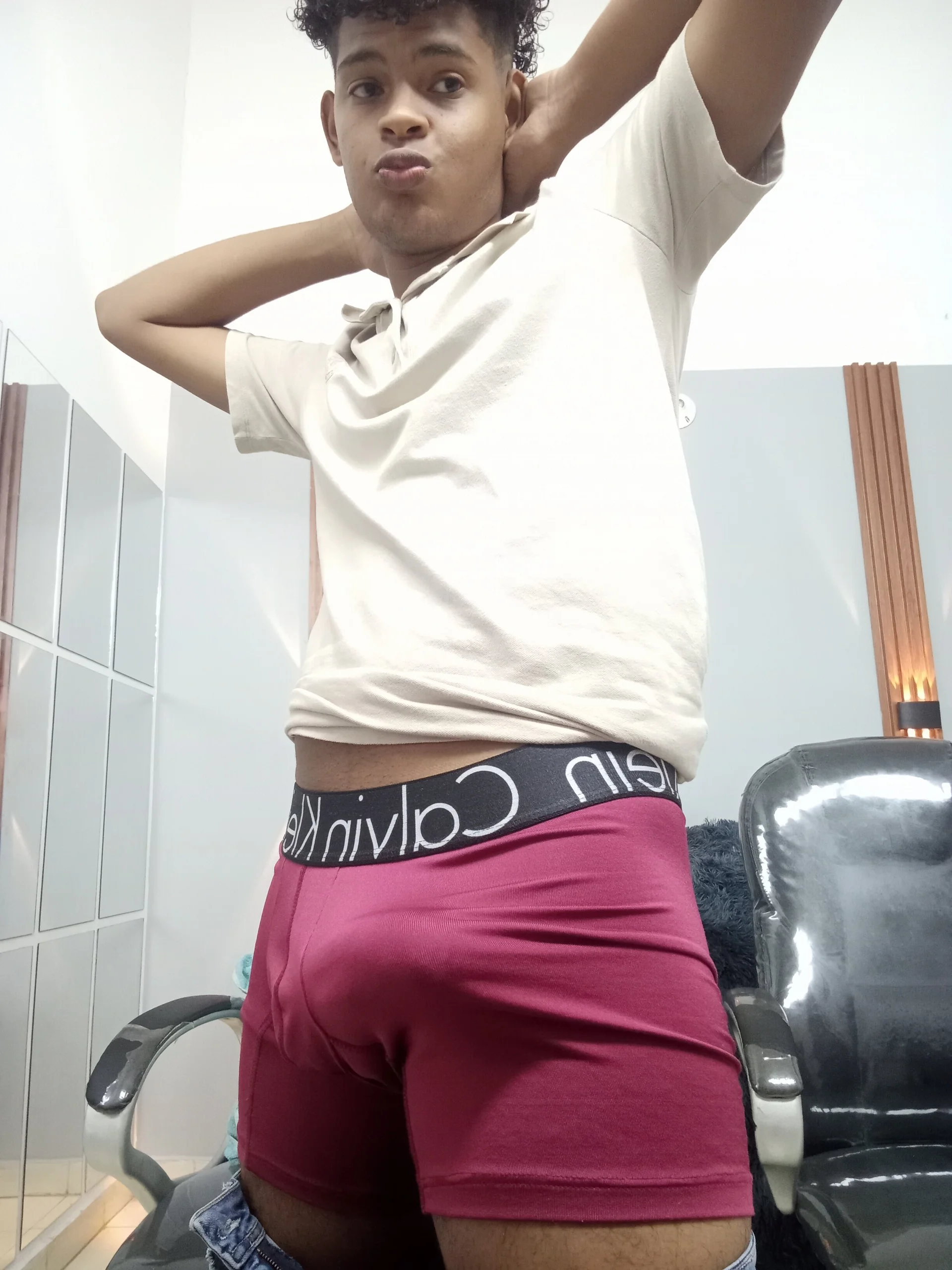 XXX Porn Photo of Nude boylittle19cm 6