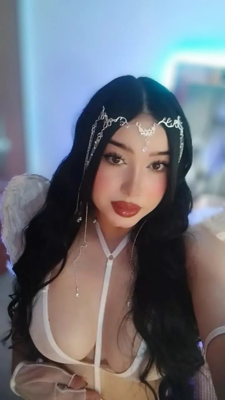 XXX Porn Photo of Nude Abbye_blue01 10