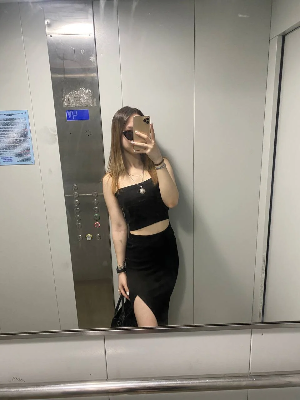 XXX Porn Photo of Nude MirandaHolms_ 9