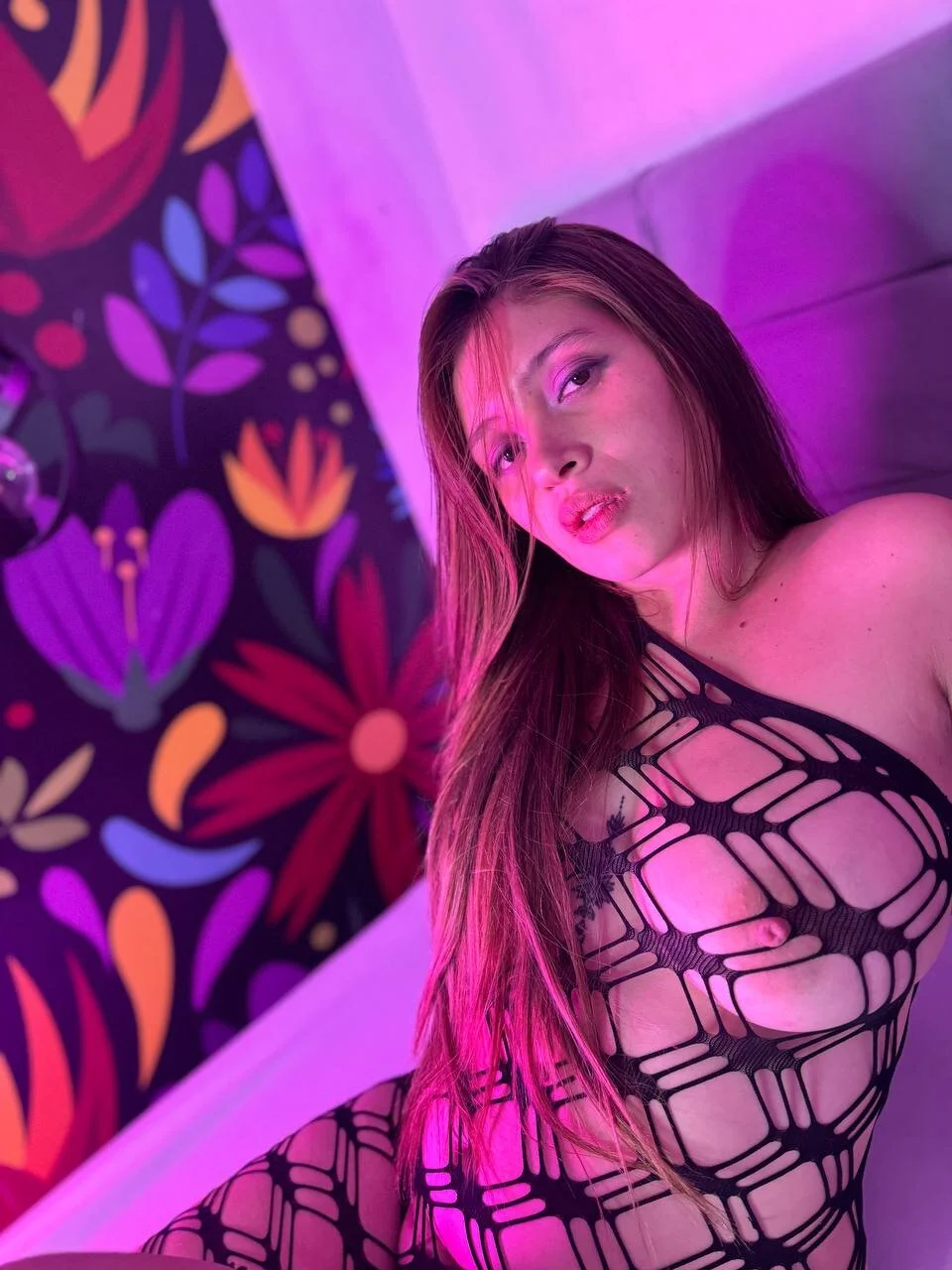 XXX Porn Photo of Nude Valery_Skinny 1