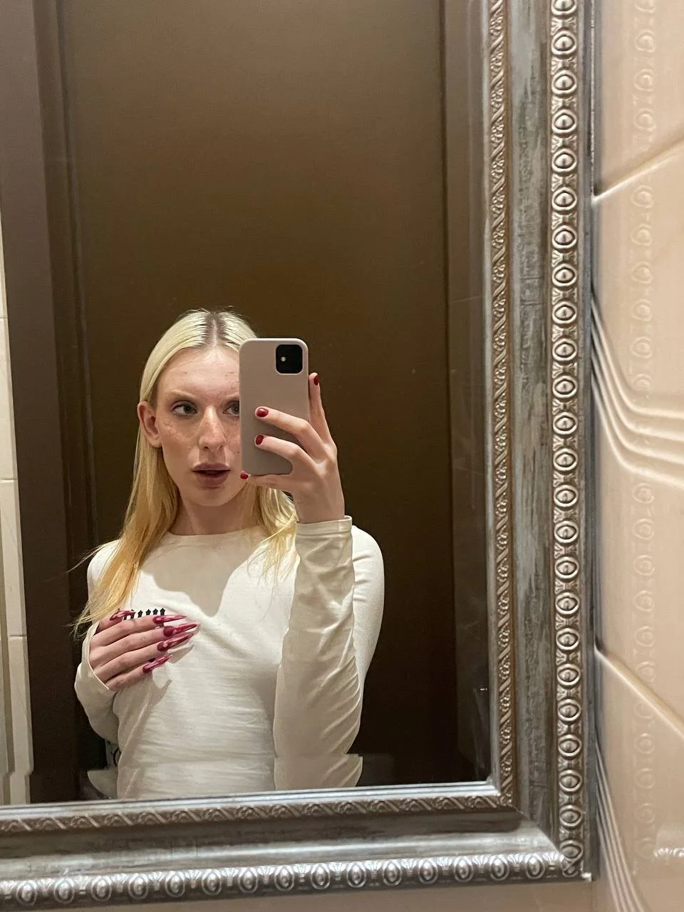 XXX Porn Photo of Nude LexieWintour 17