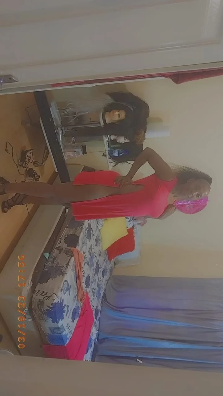 XXX Porn Photo of Nude teasernubian 4