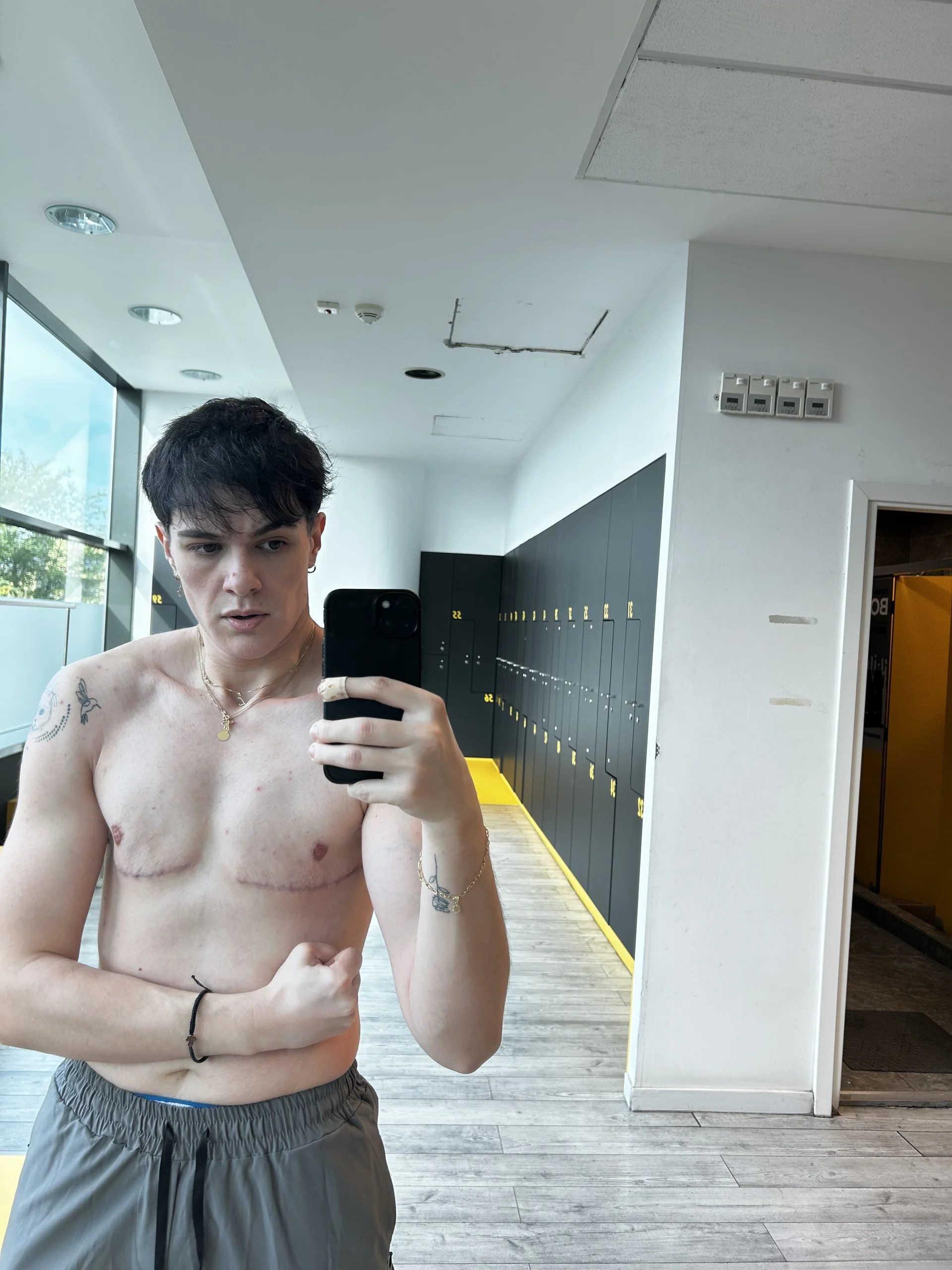 XXX Porn Photo of Nude LukeTGuy 1