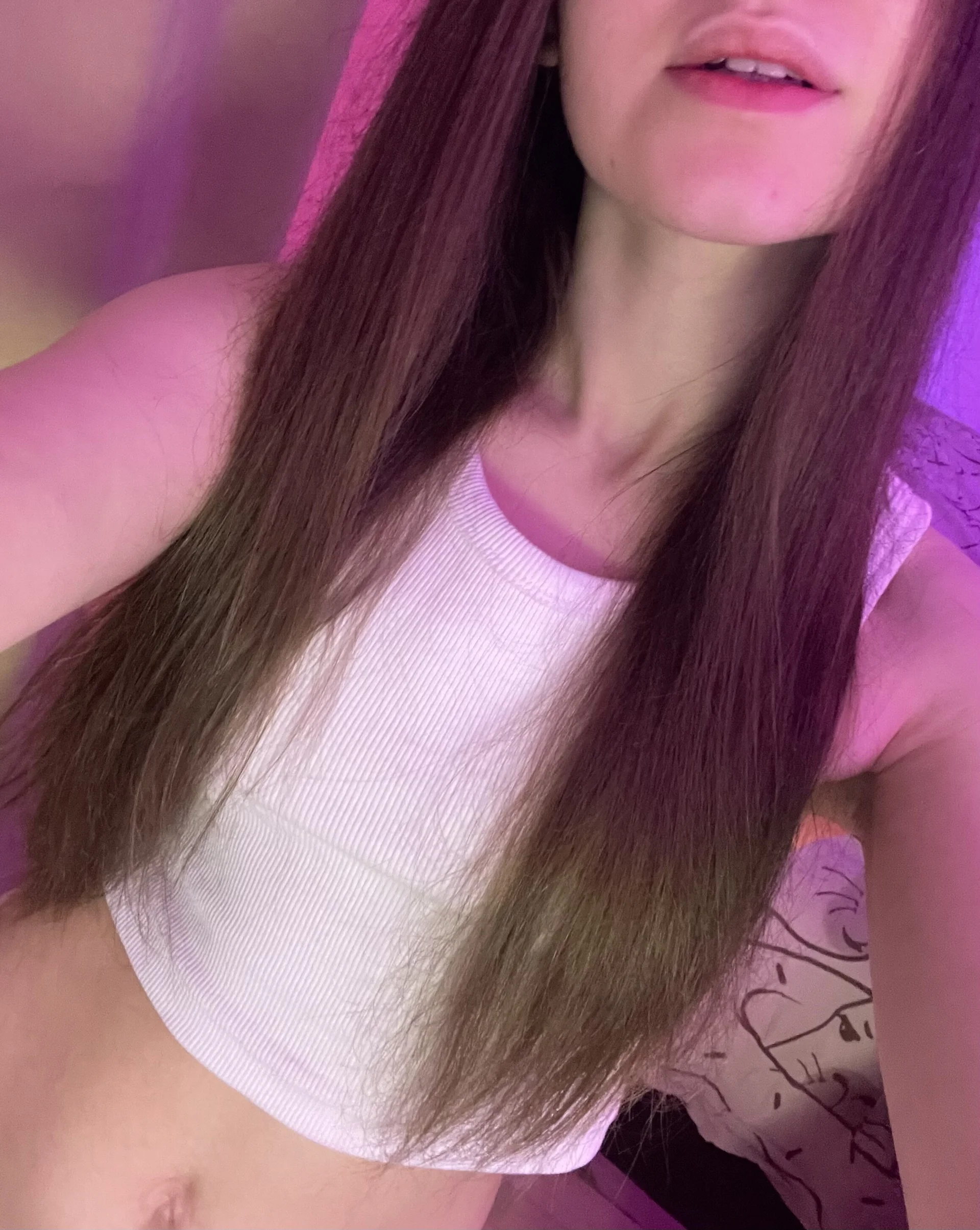 XXX Porn Photo of Nude ssunnshinne__ 3