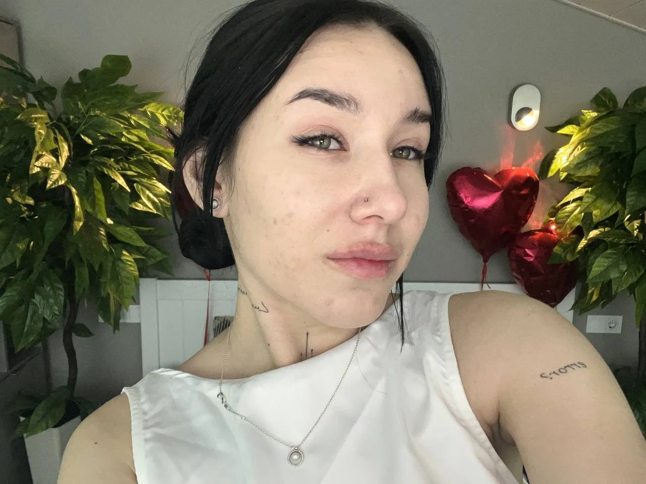 XXX Porn Photo of Nude NikkiGoldSide 16