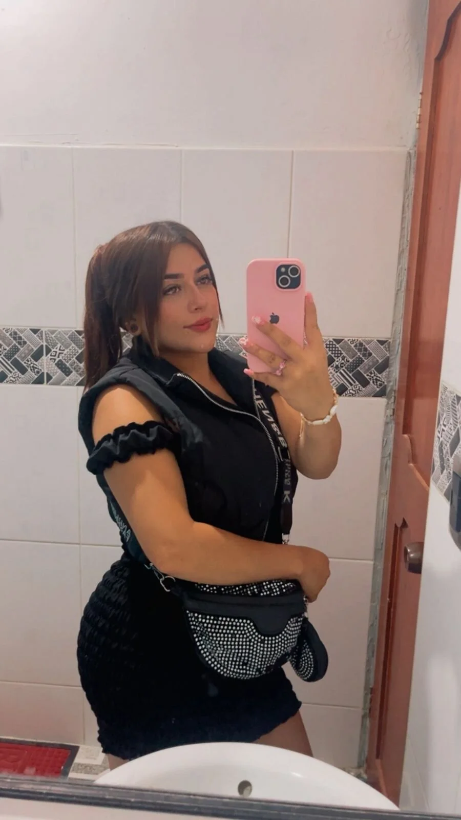 XXX Porn Photo of Nude salome_gv_ 3