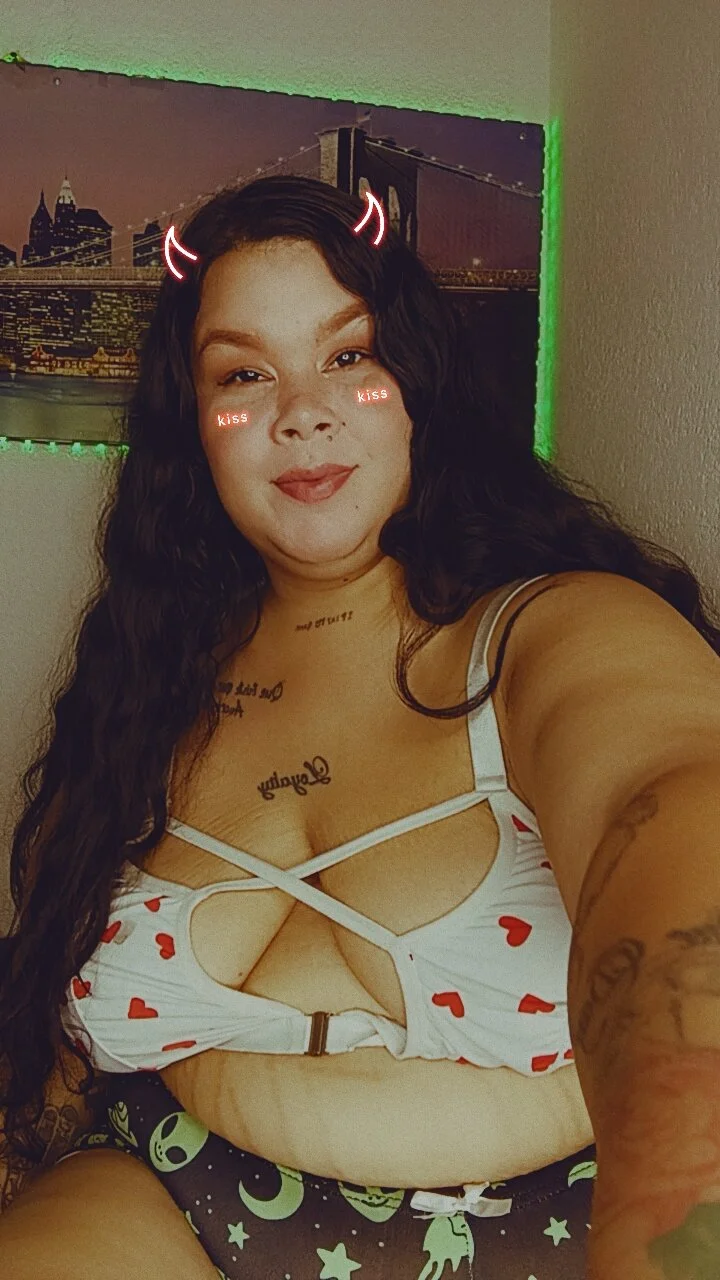 XXX Porn Photo of Nude Goddexxxvane 2