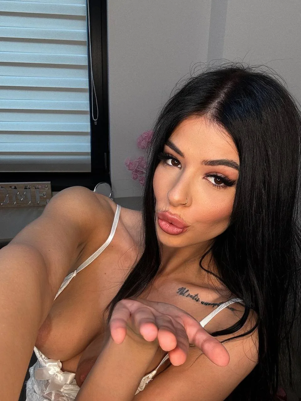 XXX Porn Photo of Nude diary_of_alyssa 27