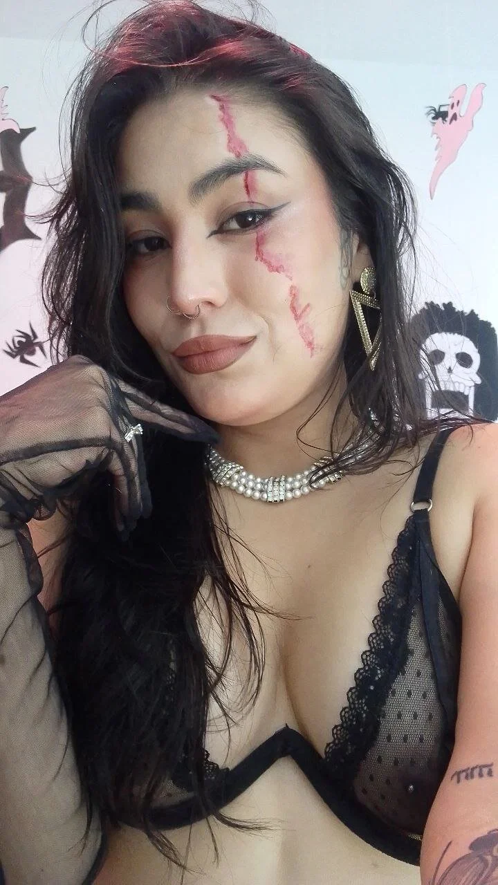 XXX Porn Photo of Nude hancock-boa 91