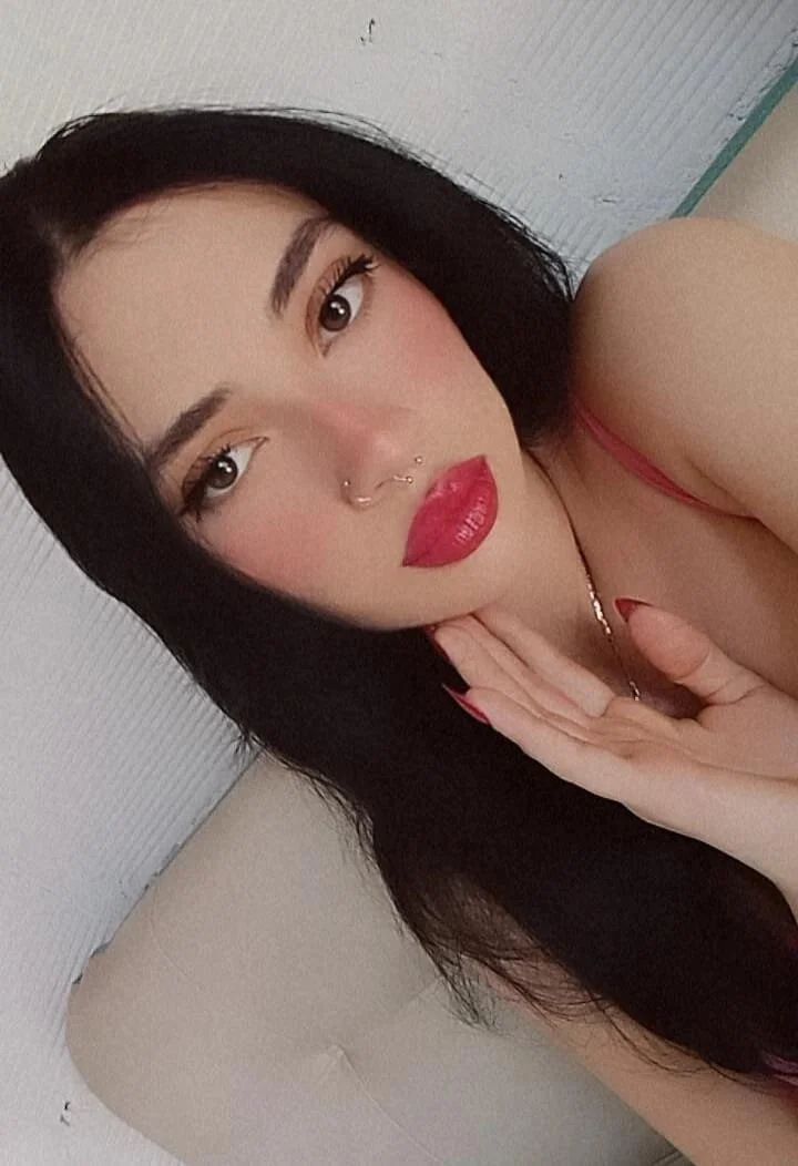 XXX Porn Photo of Nude kaisy_mae 6