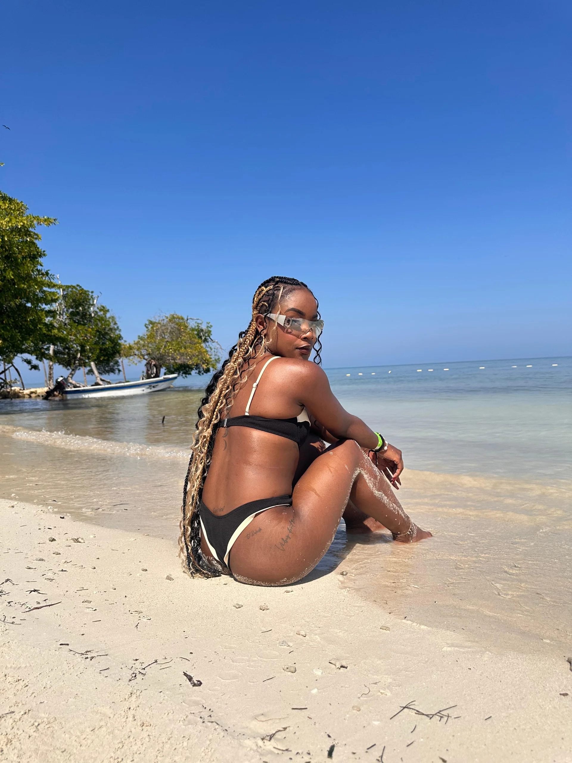XXX Porn Photo of Nude Miss_westt_ 120