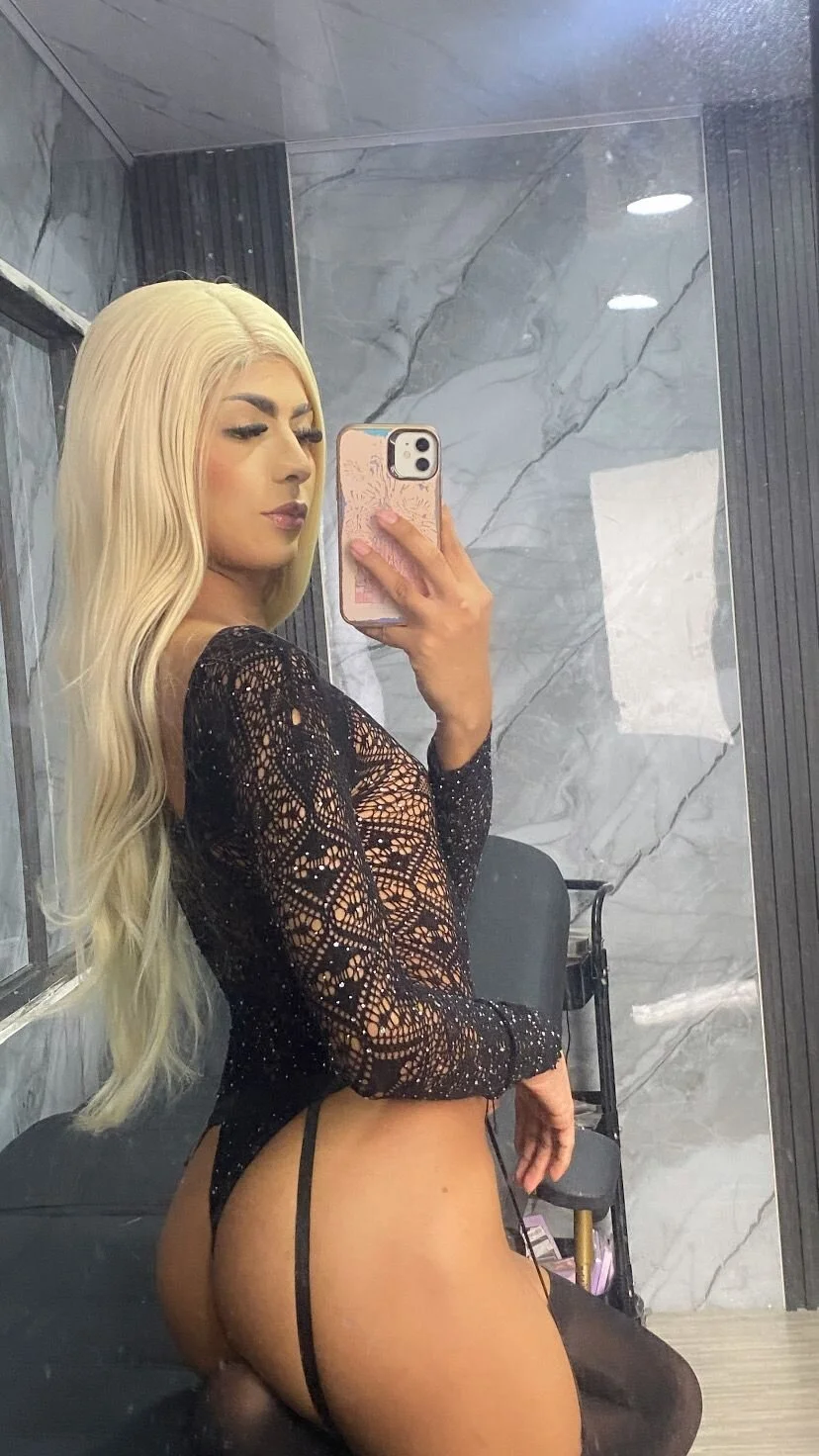 XXX Porn Photo of Nude dannagrey1 2