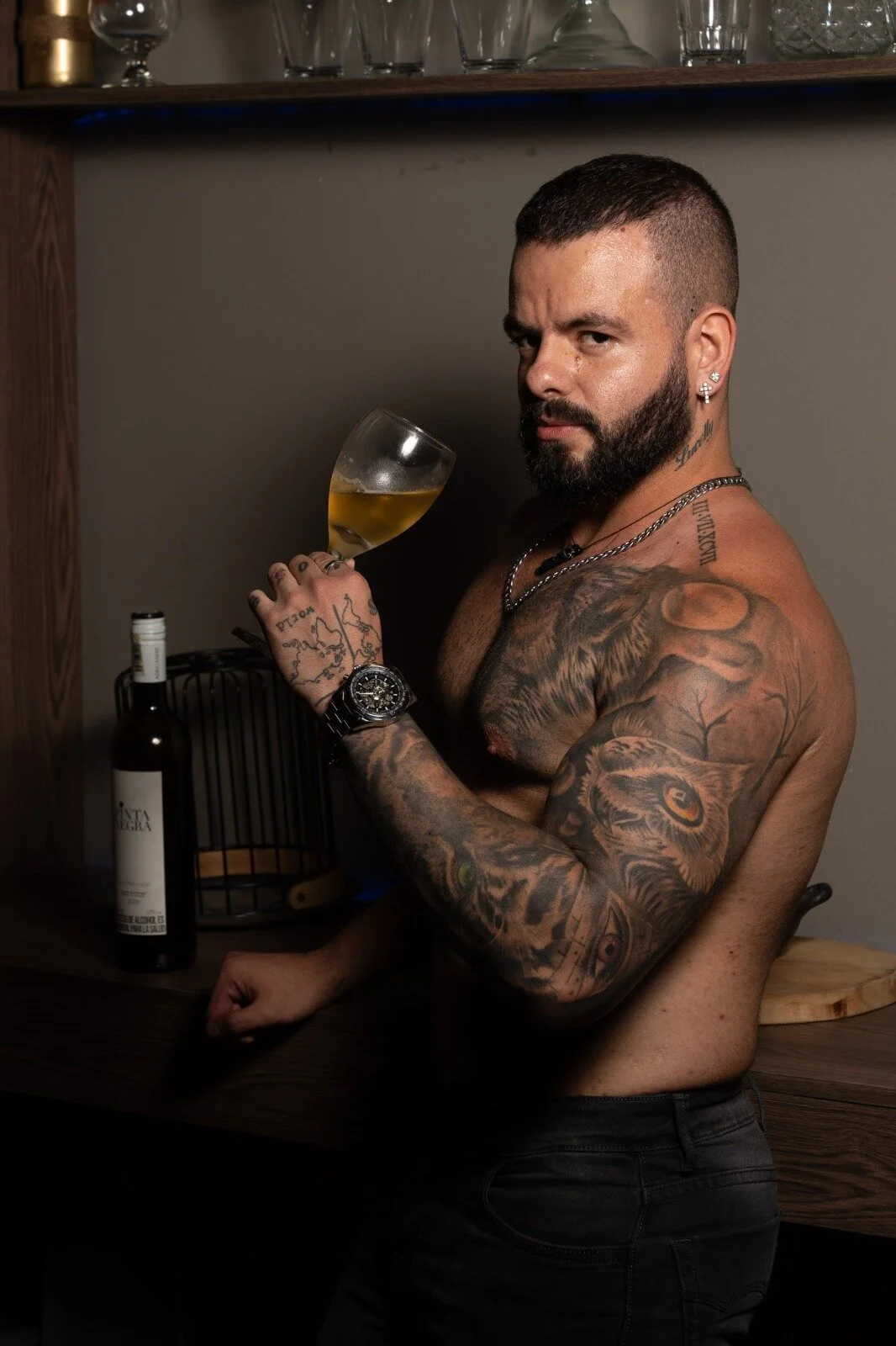XXX Porn Photo of Nude Johnnygrayson1 20