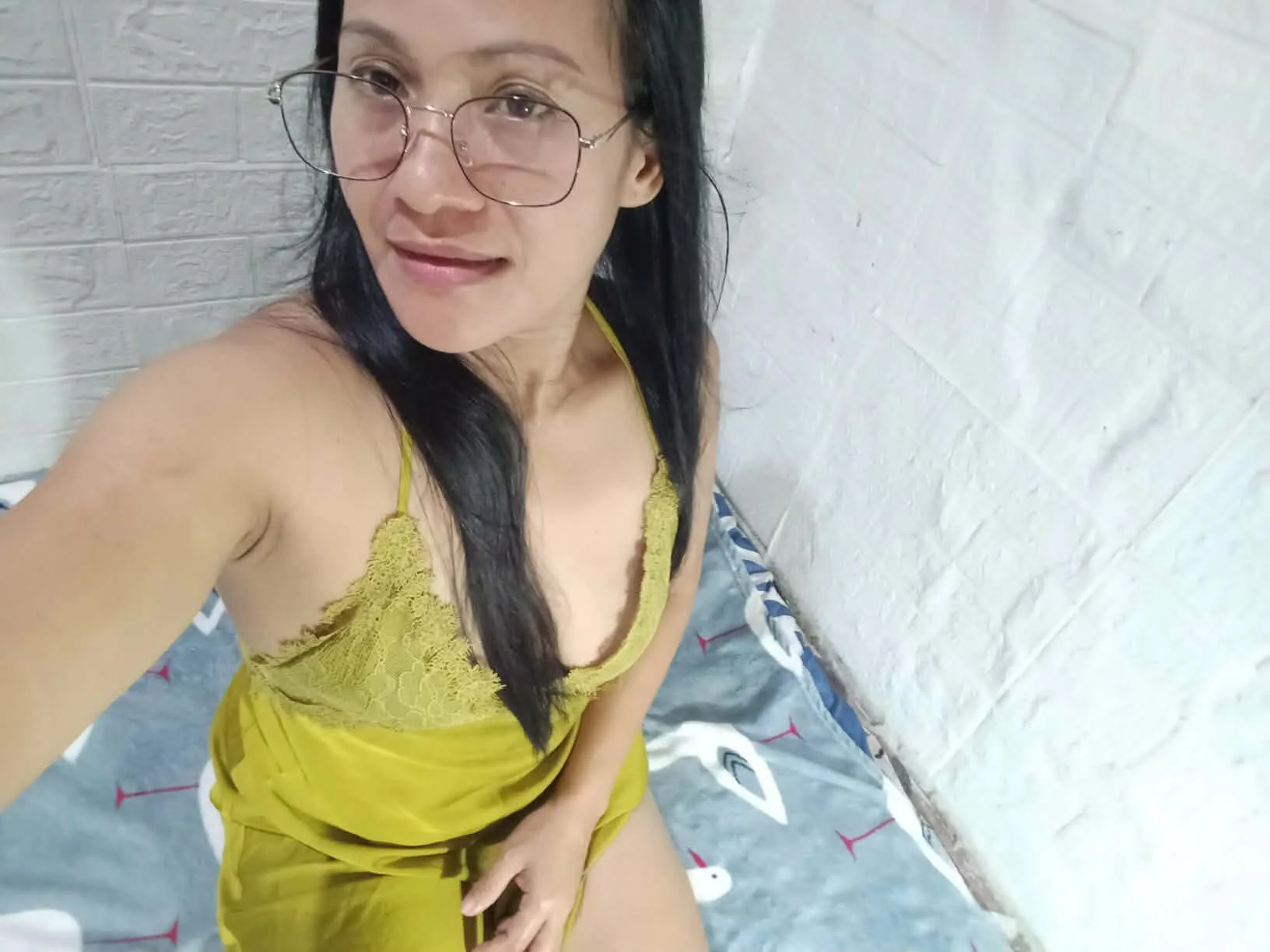 XXX Porn Photo of Nude xxLIY 1