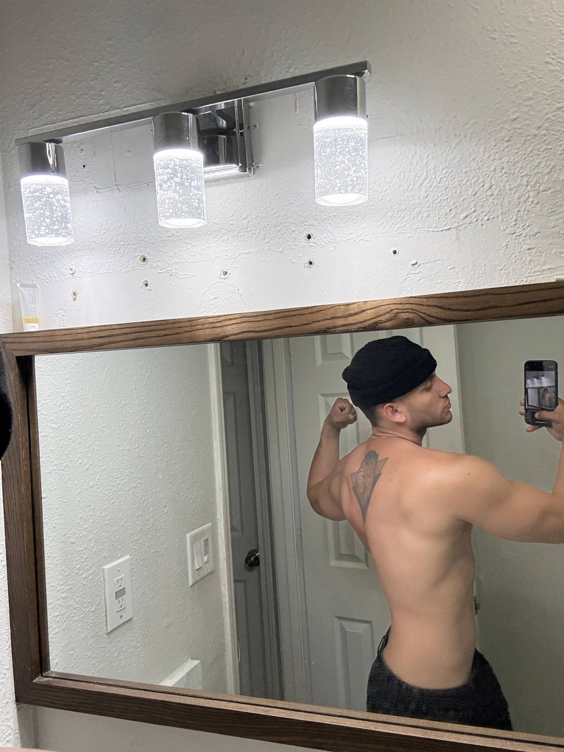 XXX Porn Photo of Nude apolo_strange 30