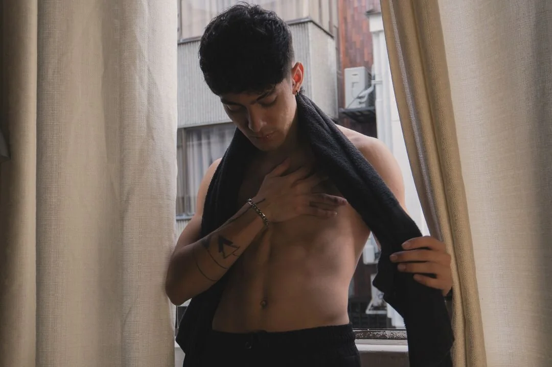 XXX Porn Photo of Nude etham_wolf1 5