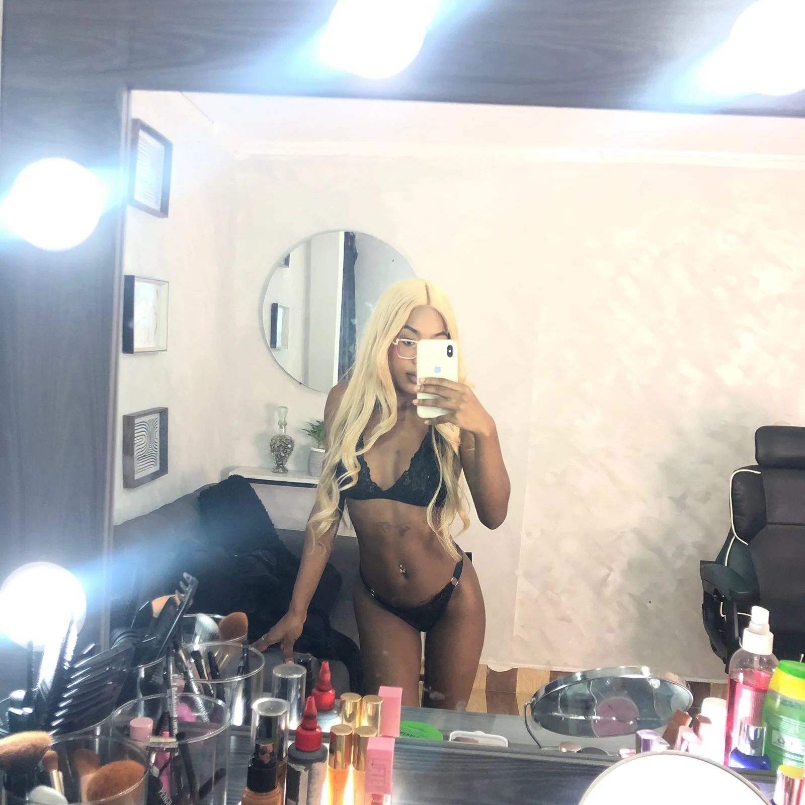 XXX Porn Photo of Nude deyy_madissonn 9