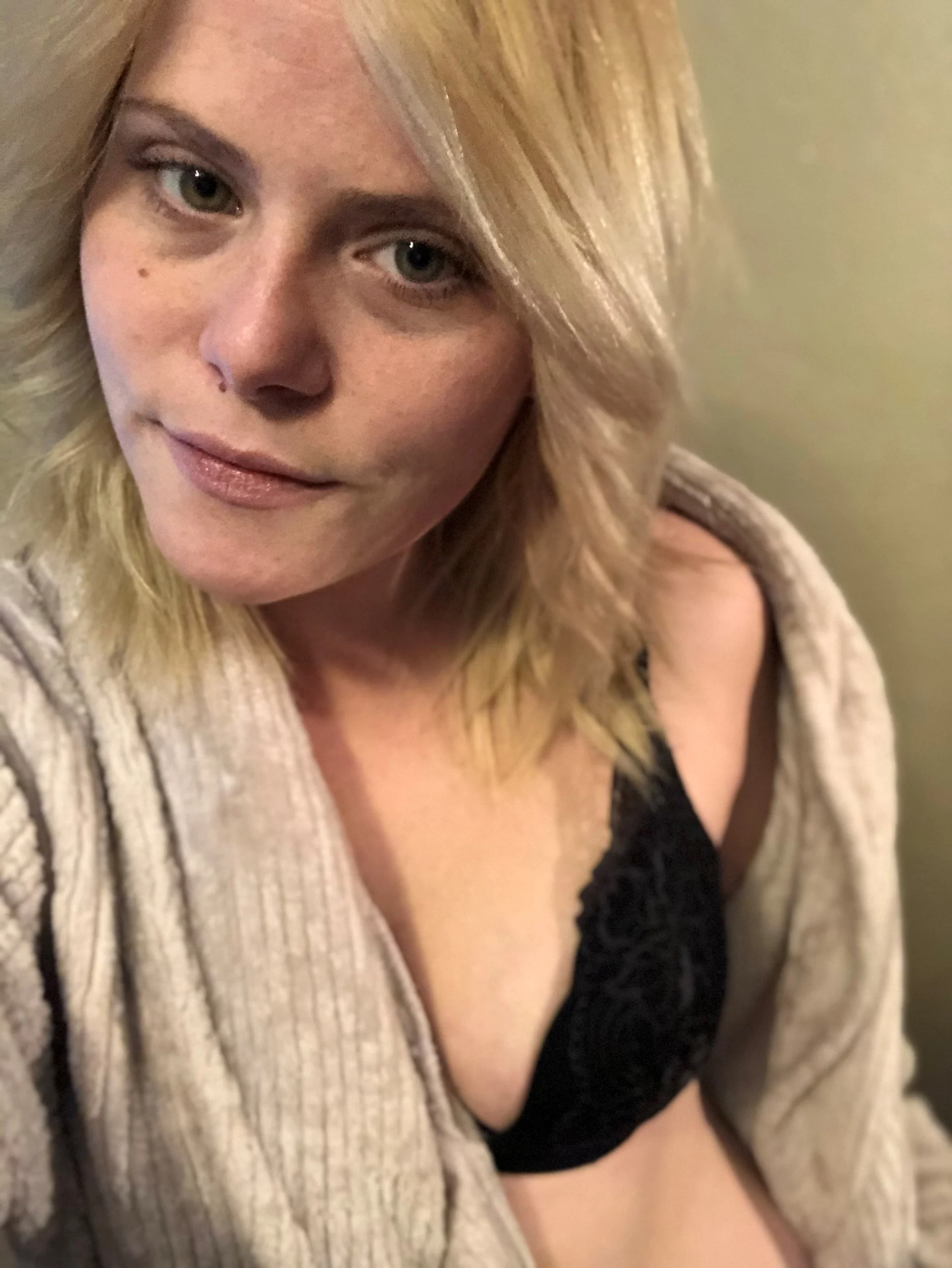 XXX Porn Photo of Nude HazelFr33bird 3