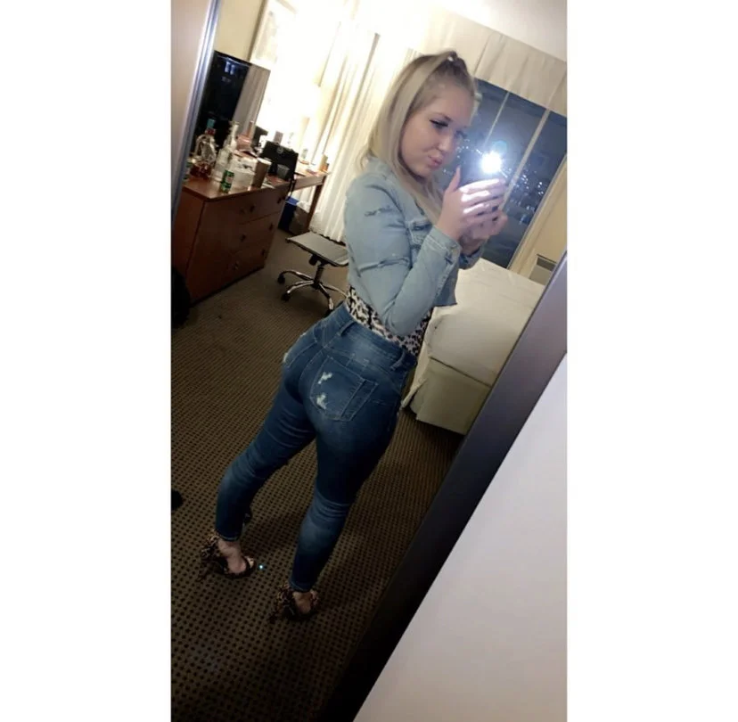 XXX Porn Photo of Nude chanelbabyy 1