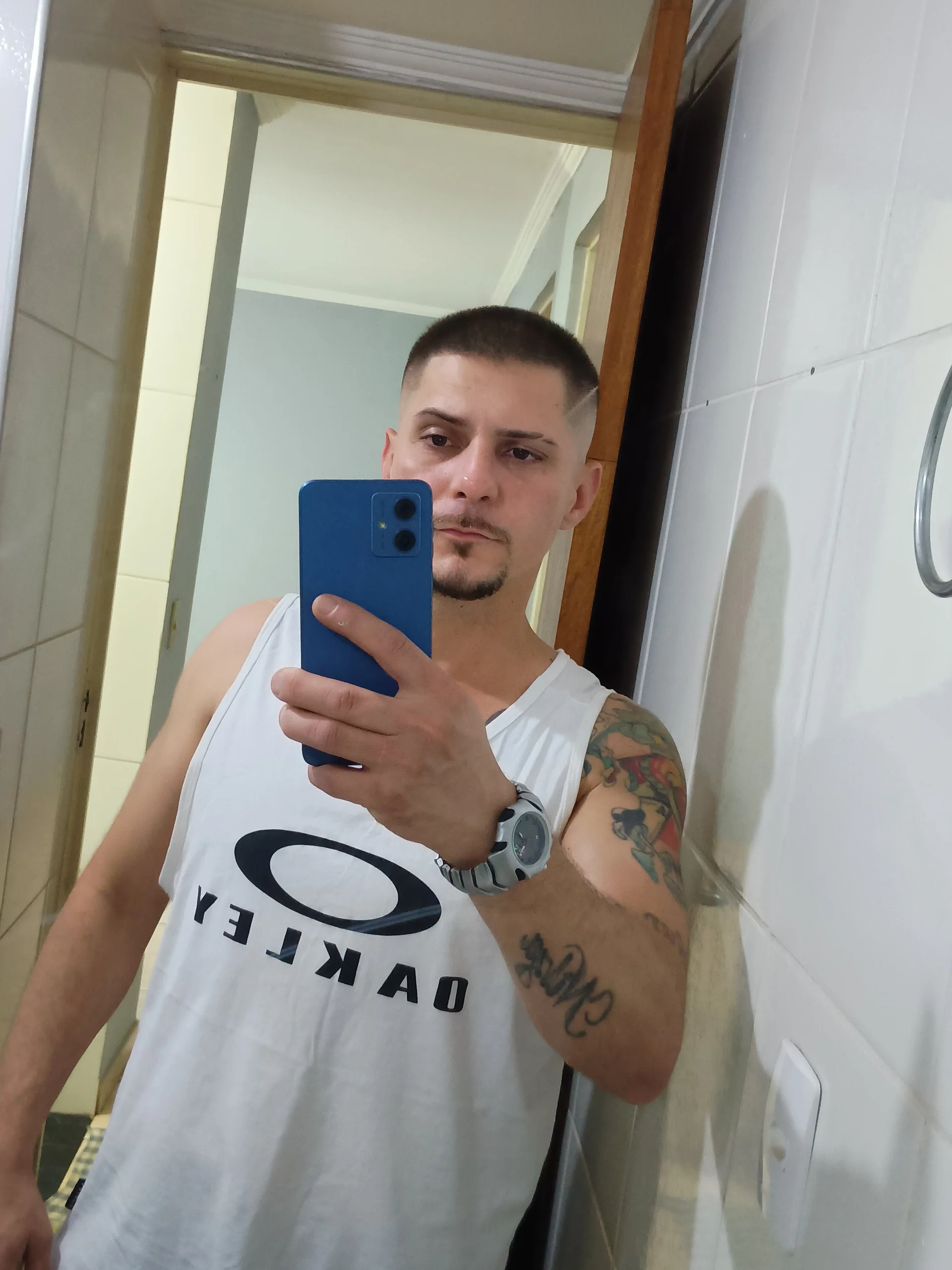 XXX Porn Photo of Nude Leeemao 3