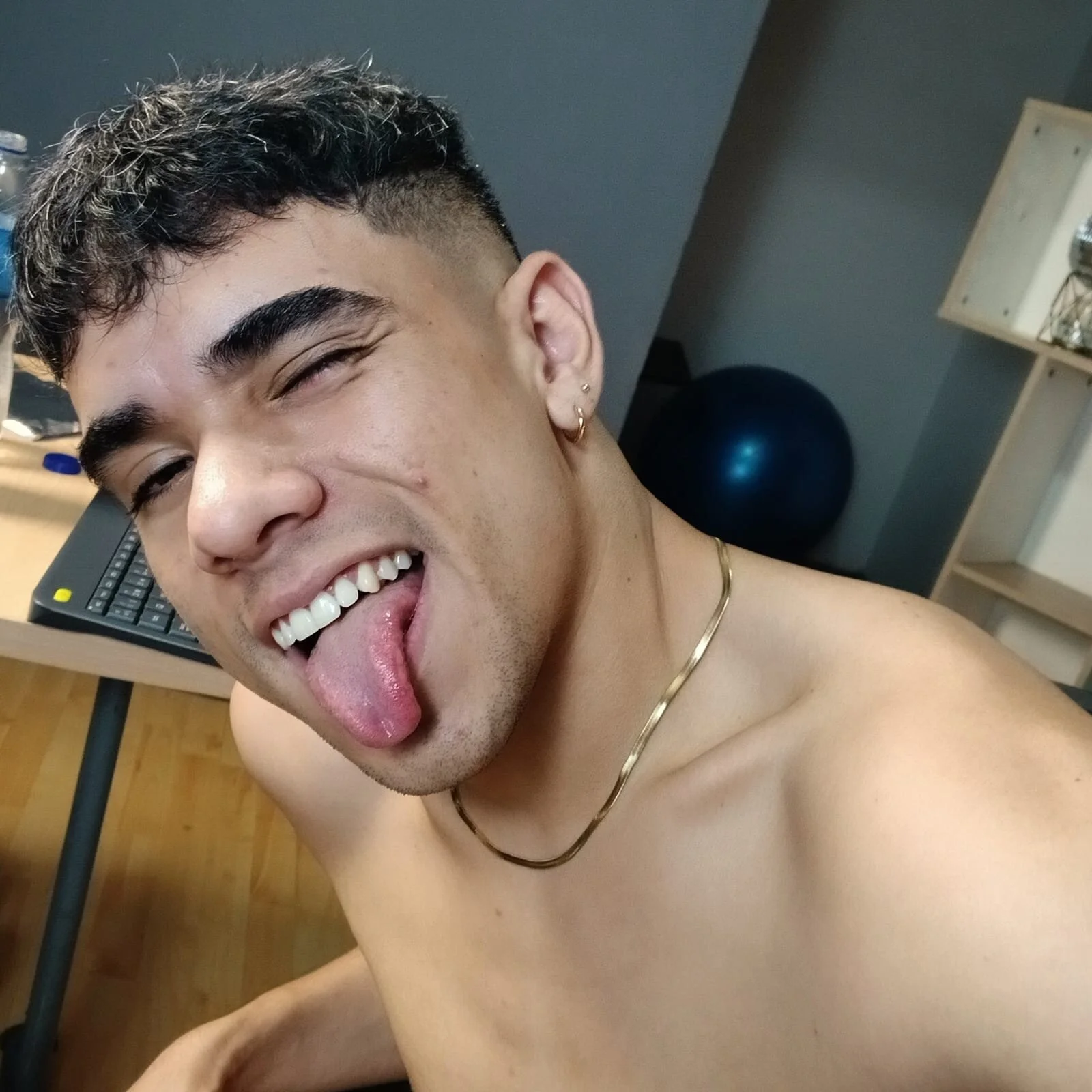 XXX Porn Photo of Nude zack_joness18 94