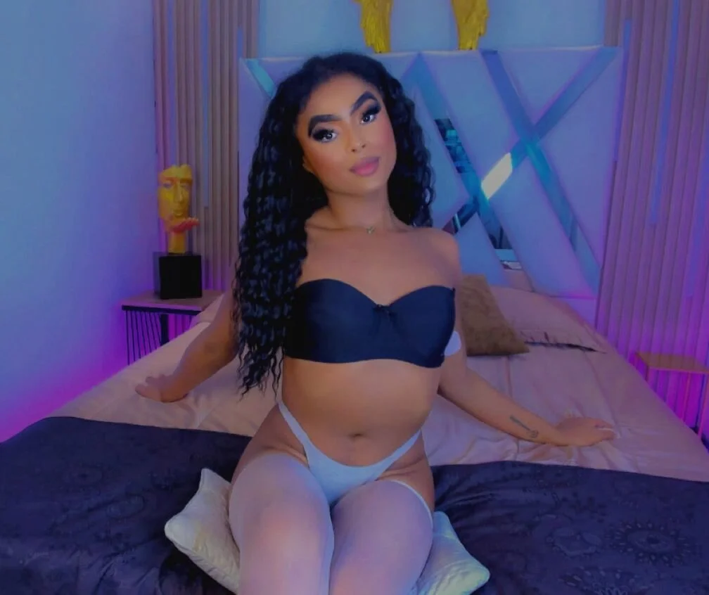 XXX Porn Photo of Nude Anyeliin_miller 3