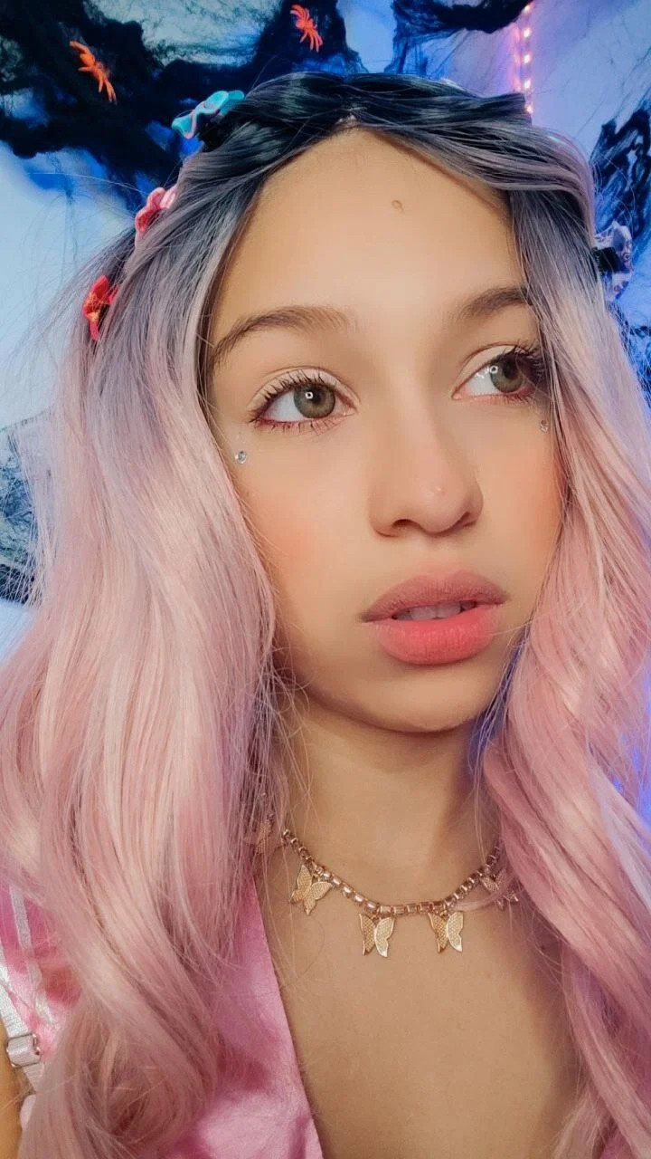 XXX Porn Photo of Nude Shara_dreams 9