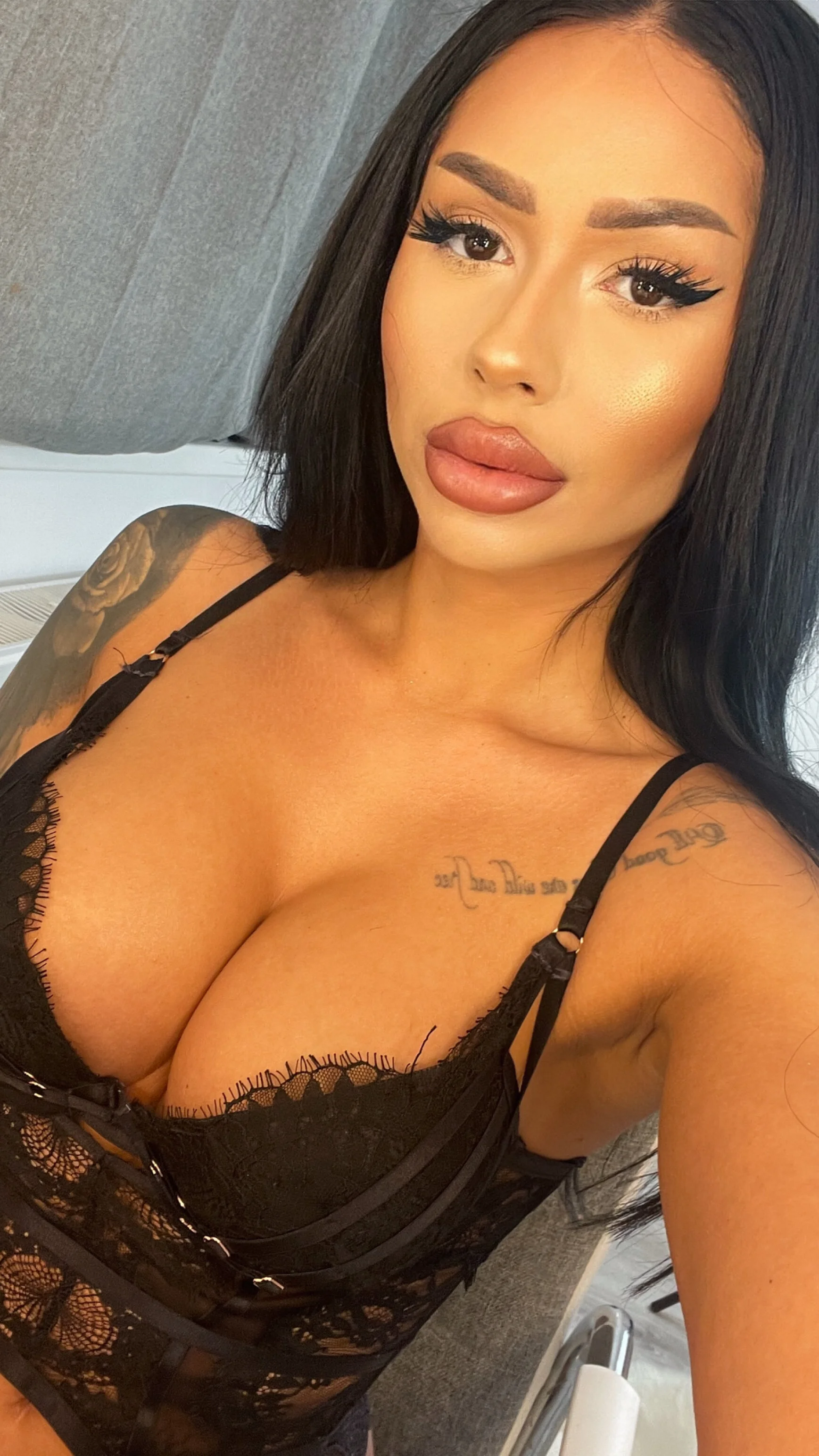 XXX Porn Photo of Nude AliciaMeyerslove 7