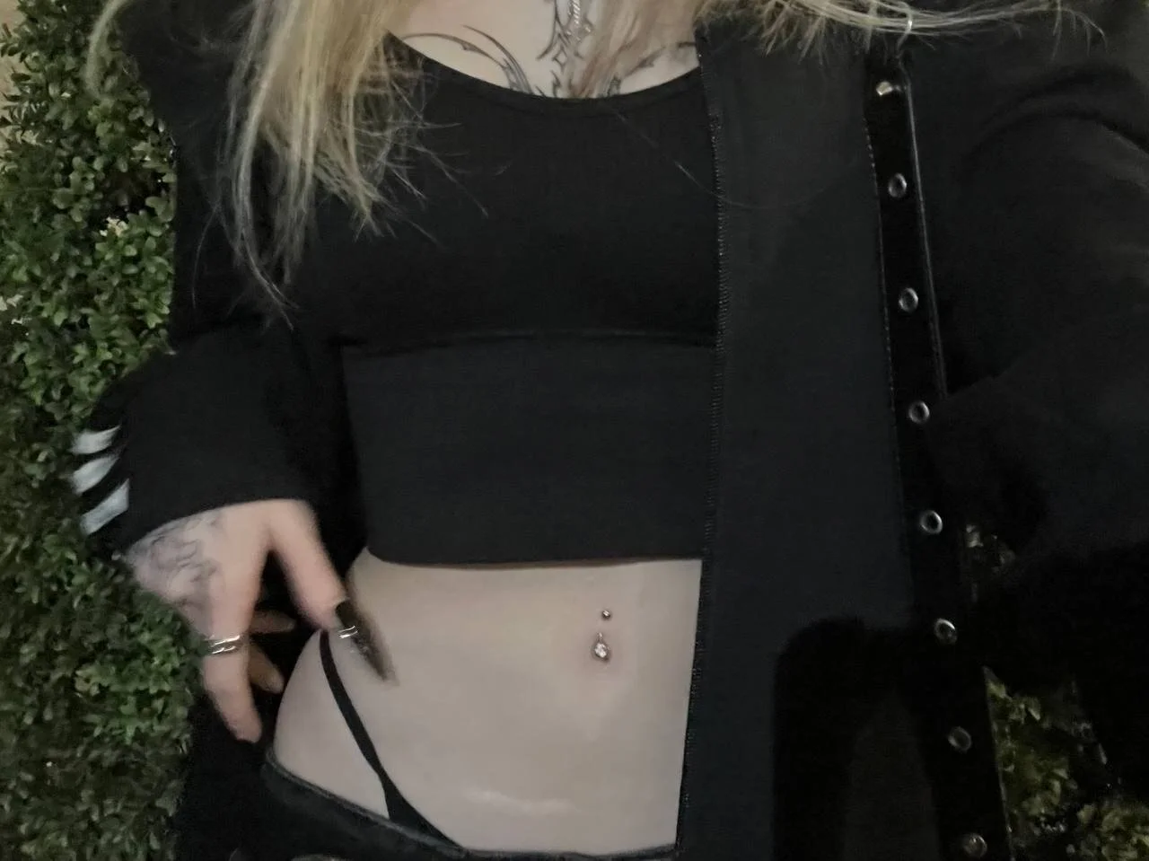 XXX Porn Photo of Nude ghost_girly 77