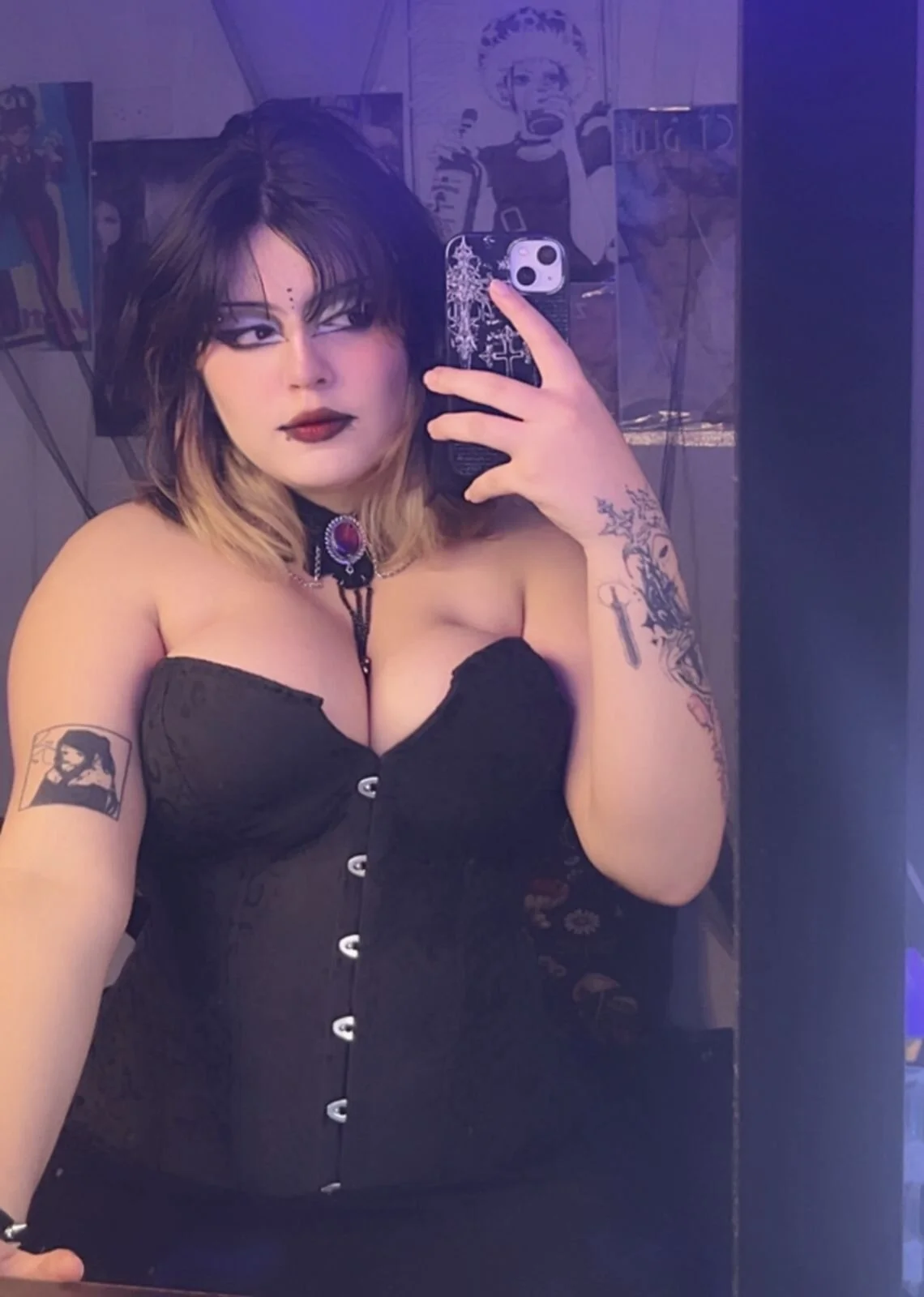 XXX Porn Photo of Nude Scarleth_Shadow1 9