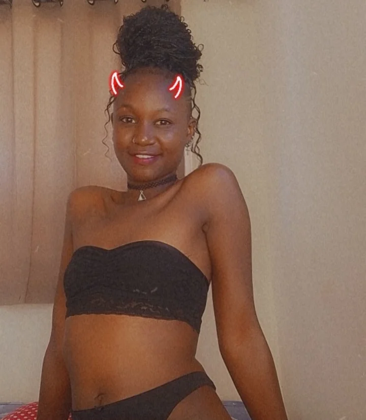 XXX Porn Photo of Nude MissLilly1 2