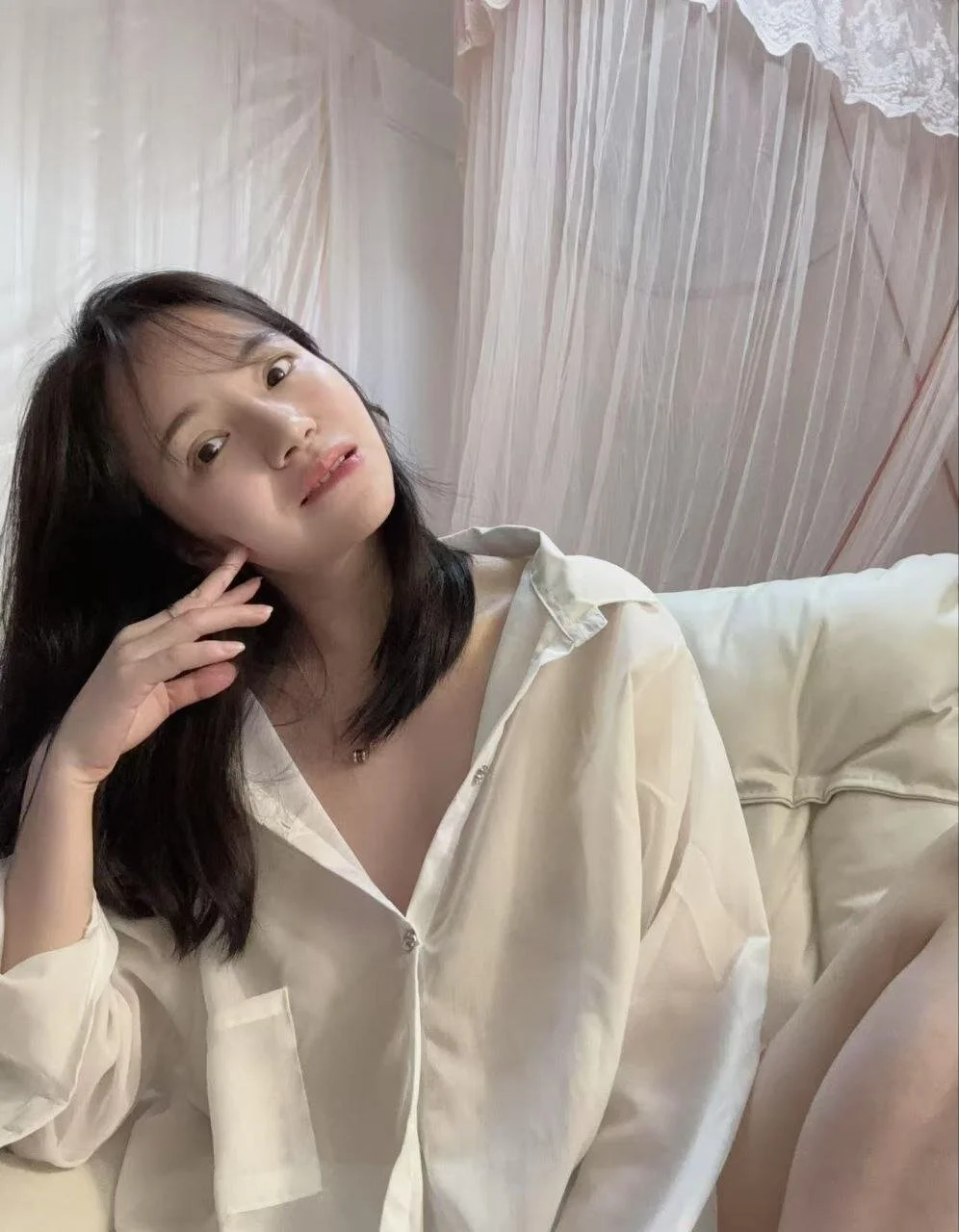 XXX Porn Photo of Nude xinxin520-baby 4