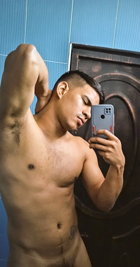 XXX Porn Photo of Nude JacobWolf__ 4