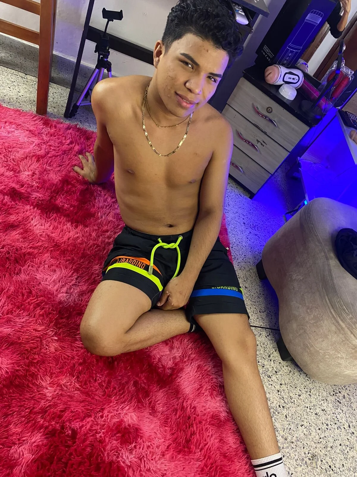 XXX Porn Photo of Nude Gay_Red_Room 53