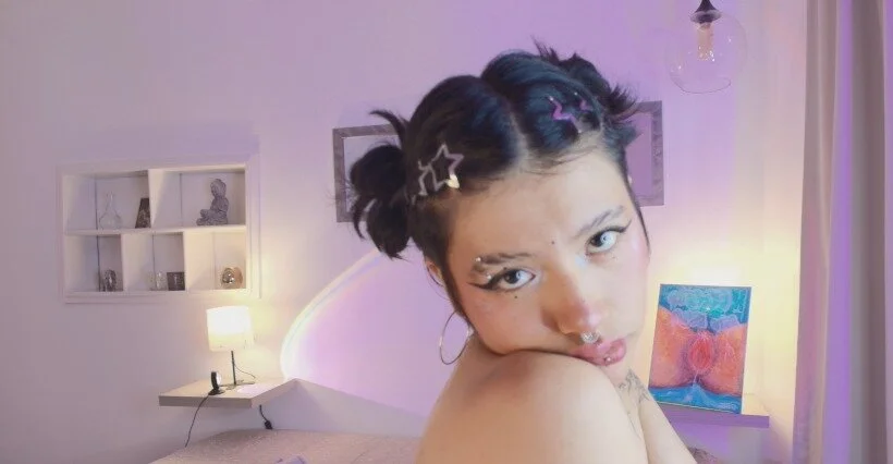 XXX Porn Photo of Nude Luna_Blooms 2