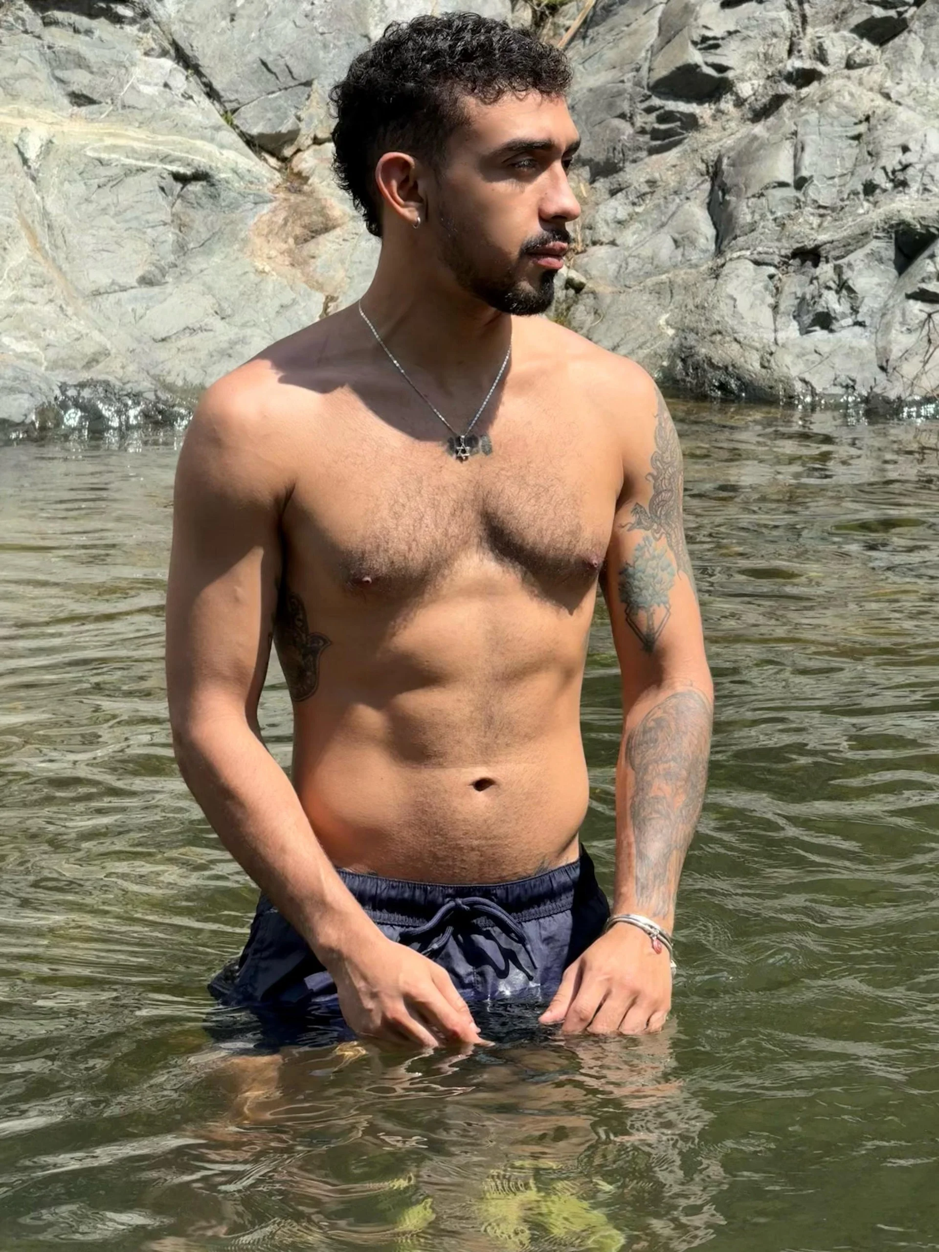 XXX Porn Photo of Nude Luck_Andrew 1