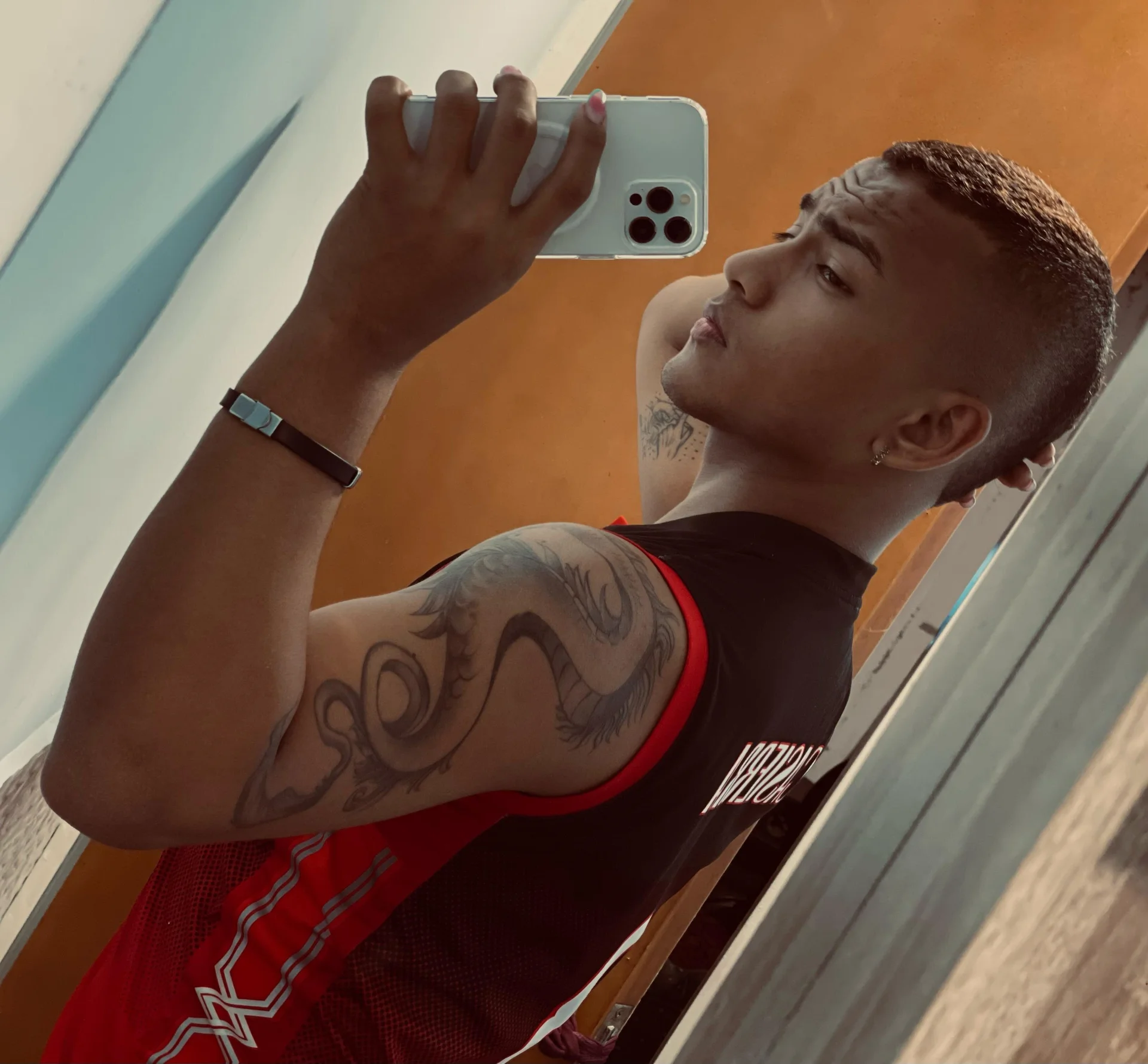 XXX Porn Photo of Nude rafa_cruz 2