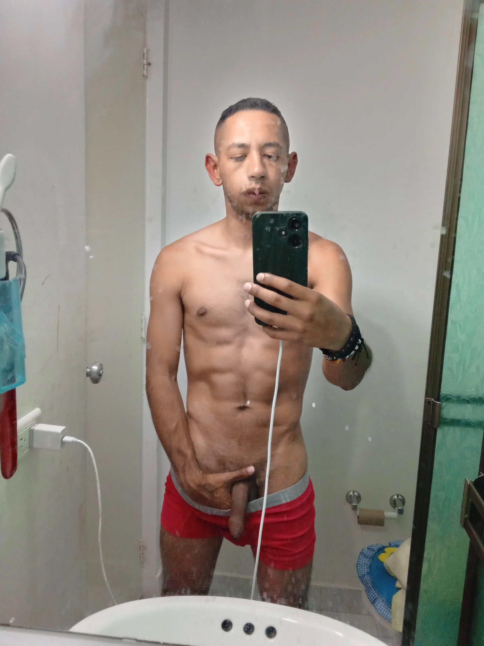 XXX Porn Photo of Nude miguelo92 1