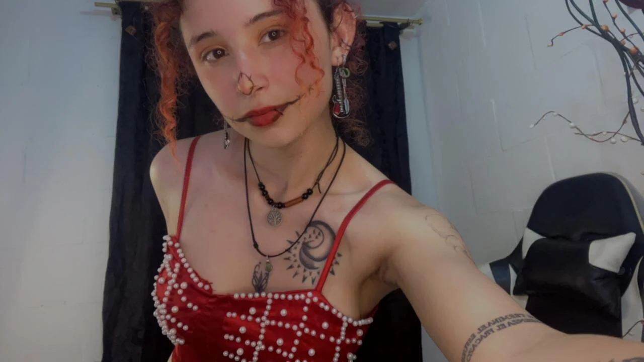 XXX Porn Photo of Nude luna_val27 15