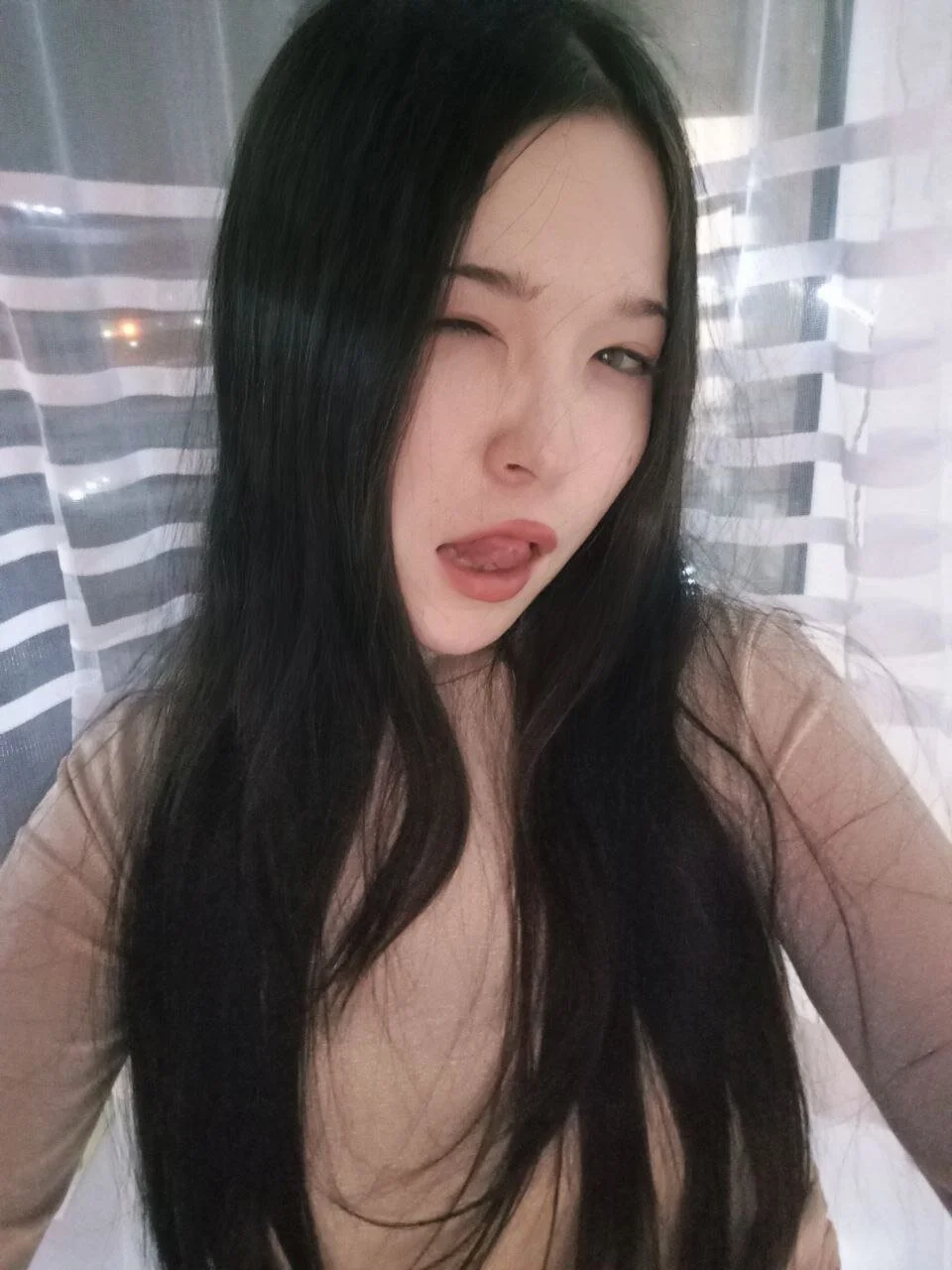 XXX Porn Photo of Nude sakuras_pleasure 2