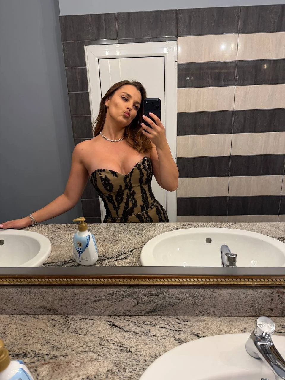 XXX Porn Photo of Nude FreyaHeart 93
