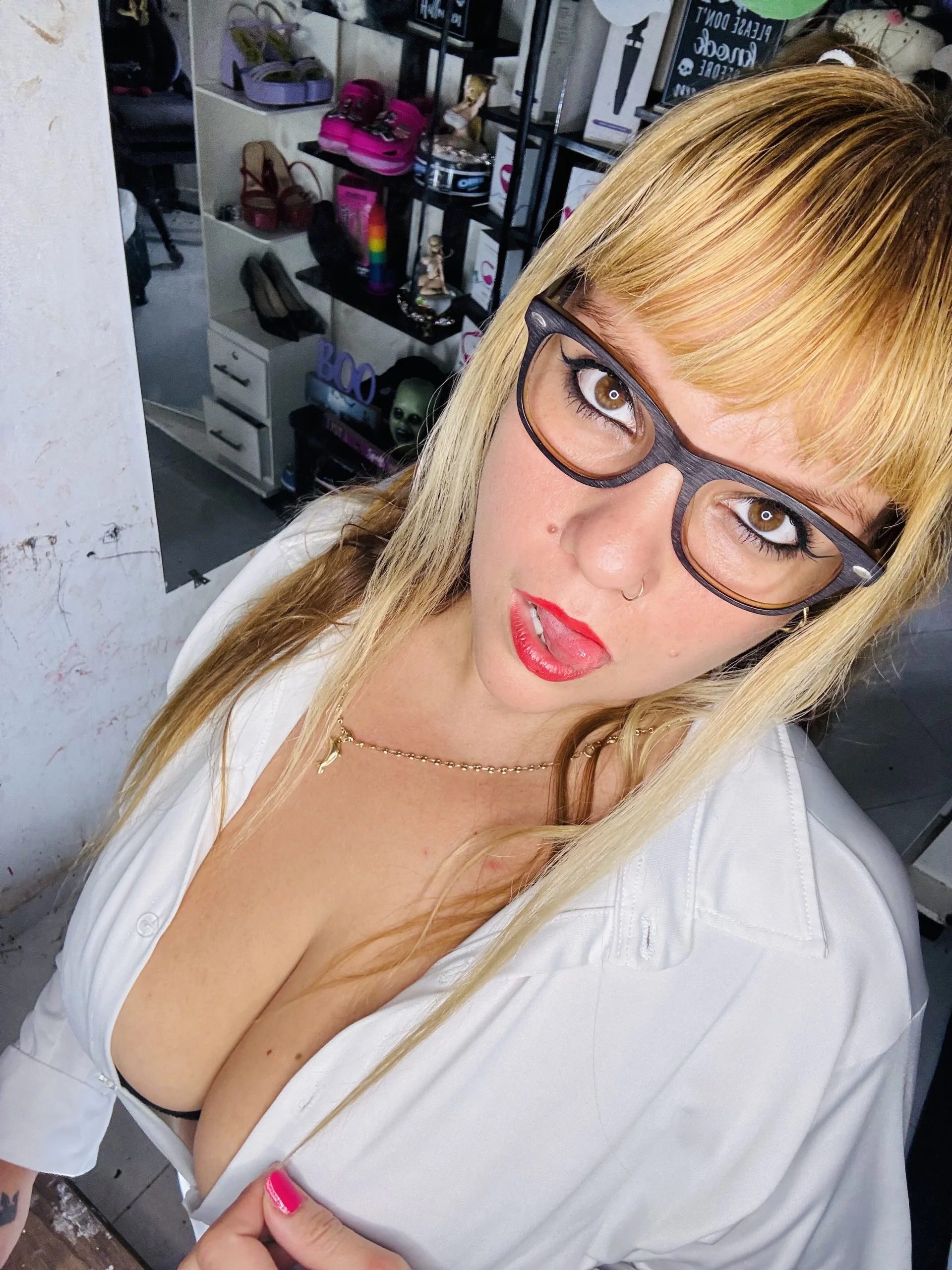 XXX Porn Photo of Nude allsson_queen 77