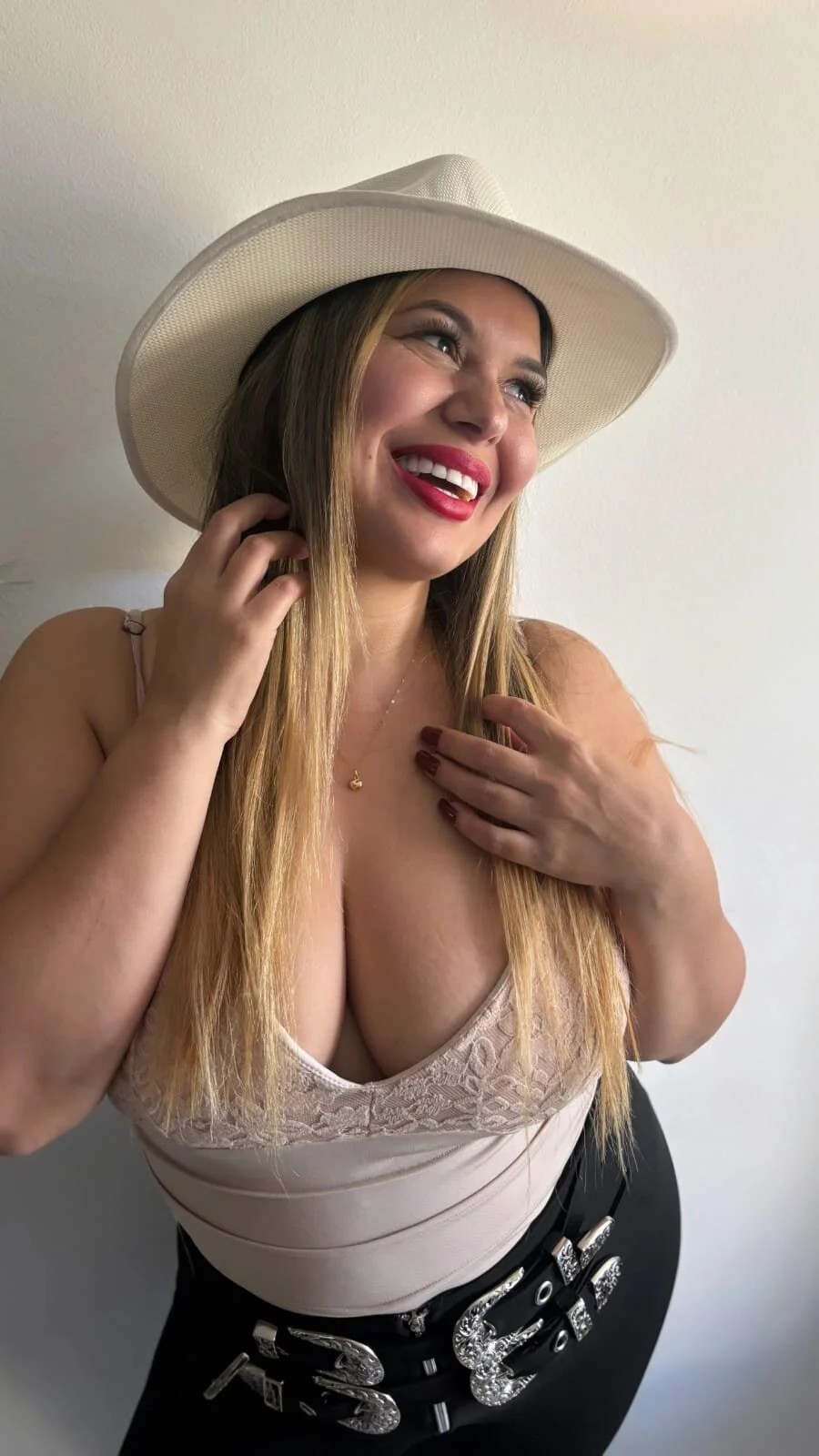 XXX Porn Photo of Nude Andhrea_Vale 12