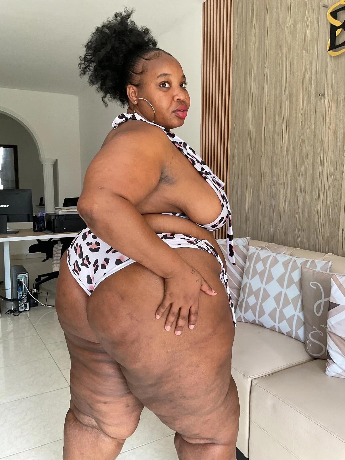 XXX Porn Photo of Nude Bigasshott_ 26