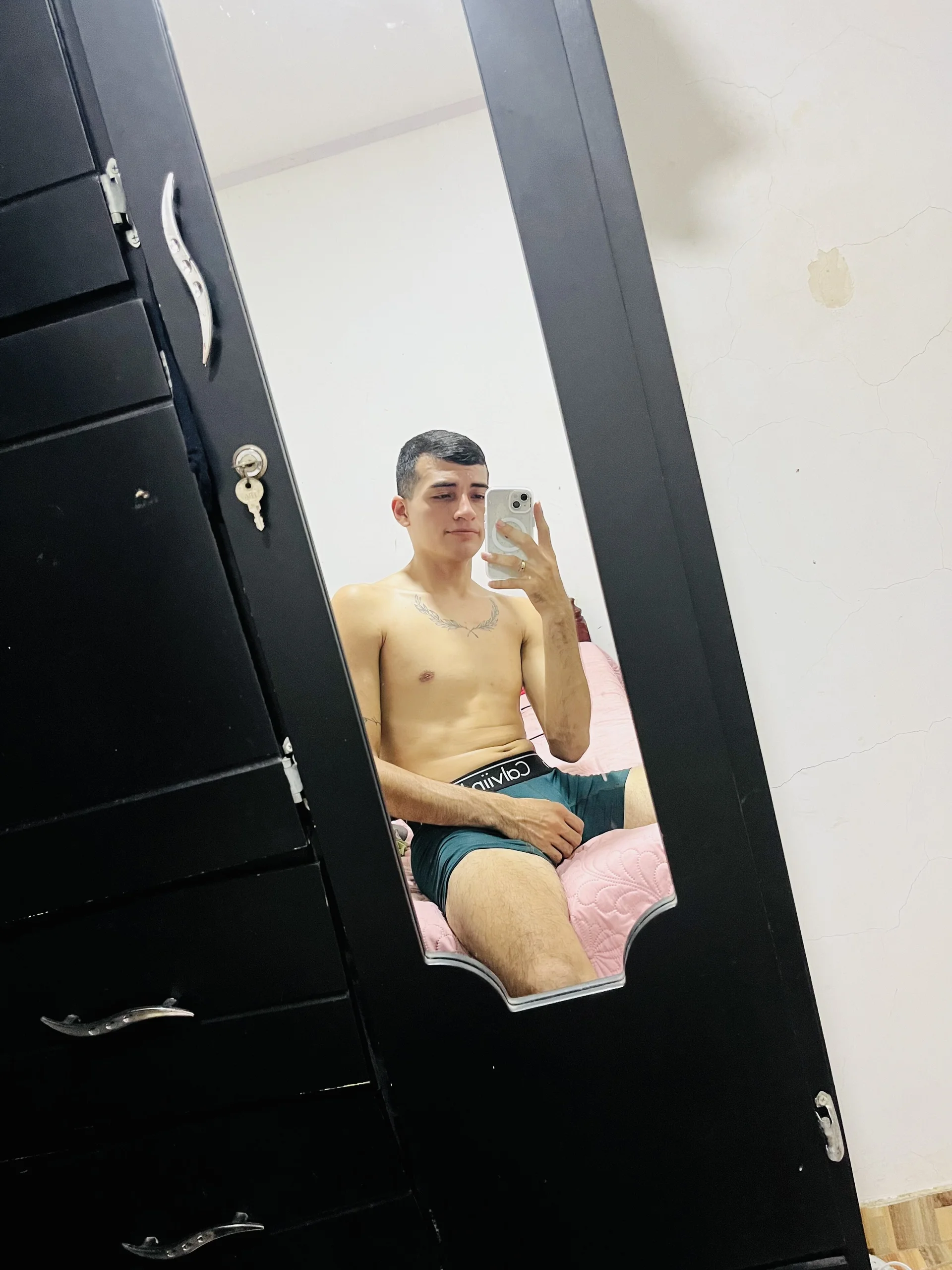 XXX Porn Photo of Nude Owen_carter_ 1