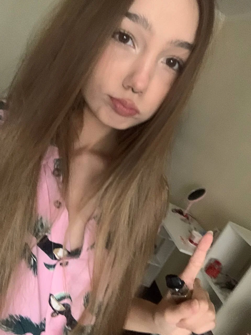 XXX Porn Photo of Nude HoneyComfy 36