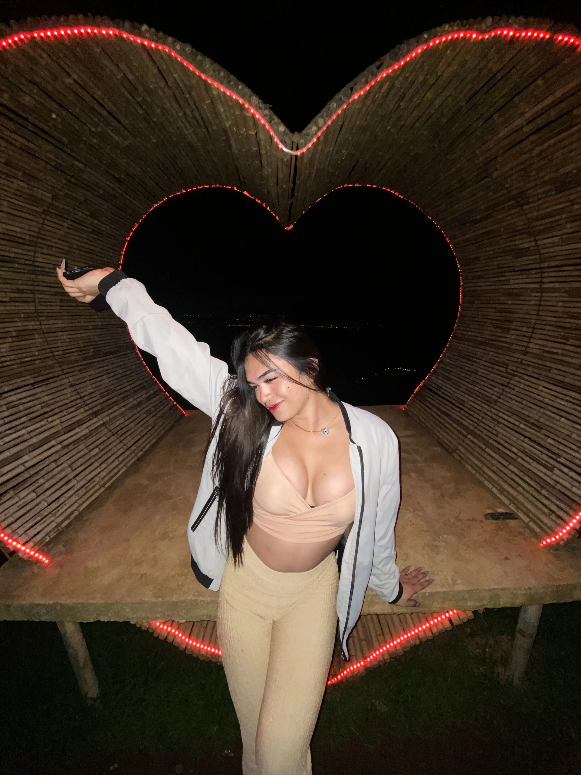 XXX Porn Photo of Nude urlovelysandra 5