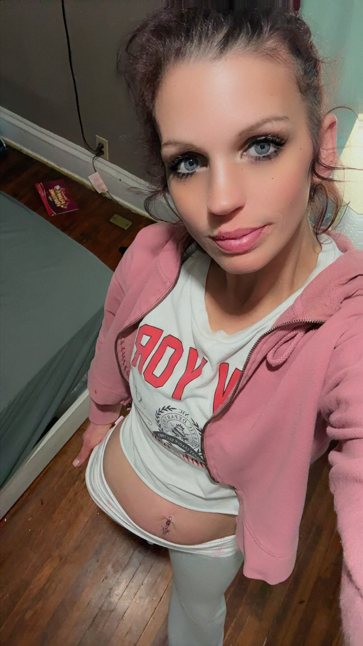 XXX Porn Photo of Nude furboots87 18